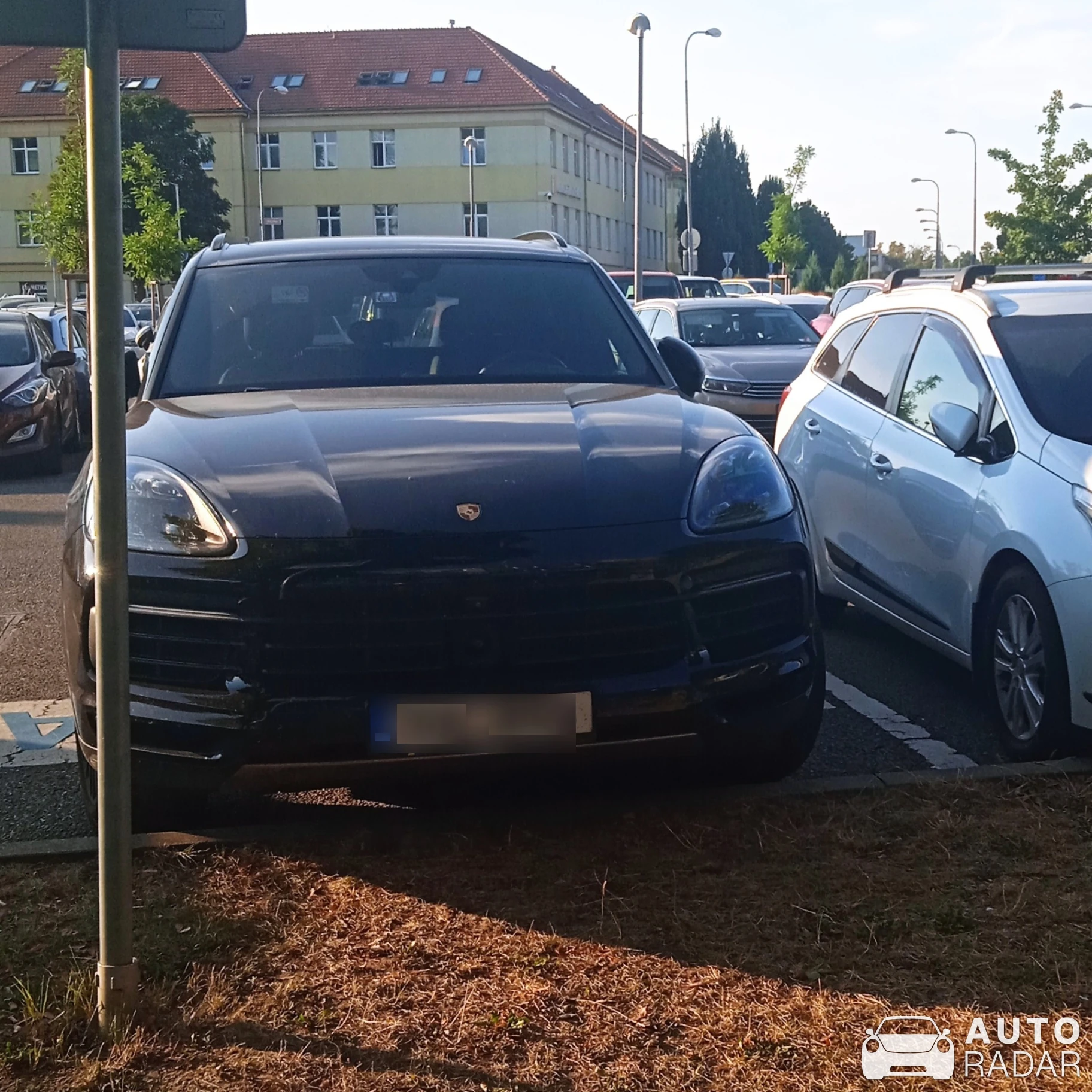 Porsche Cayenne spotted in Uherské Hradiště, Czechia
