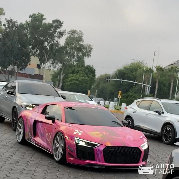 Audi R8 spotted in Tijuana, Mexico