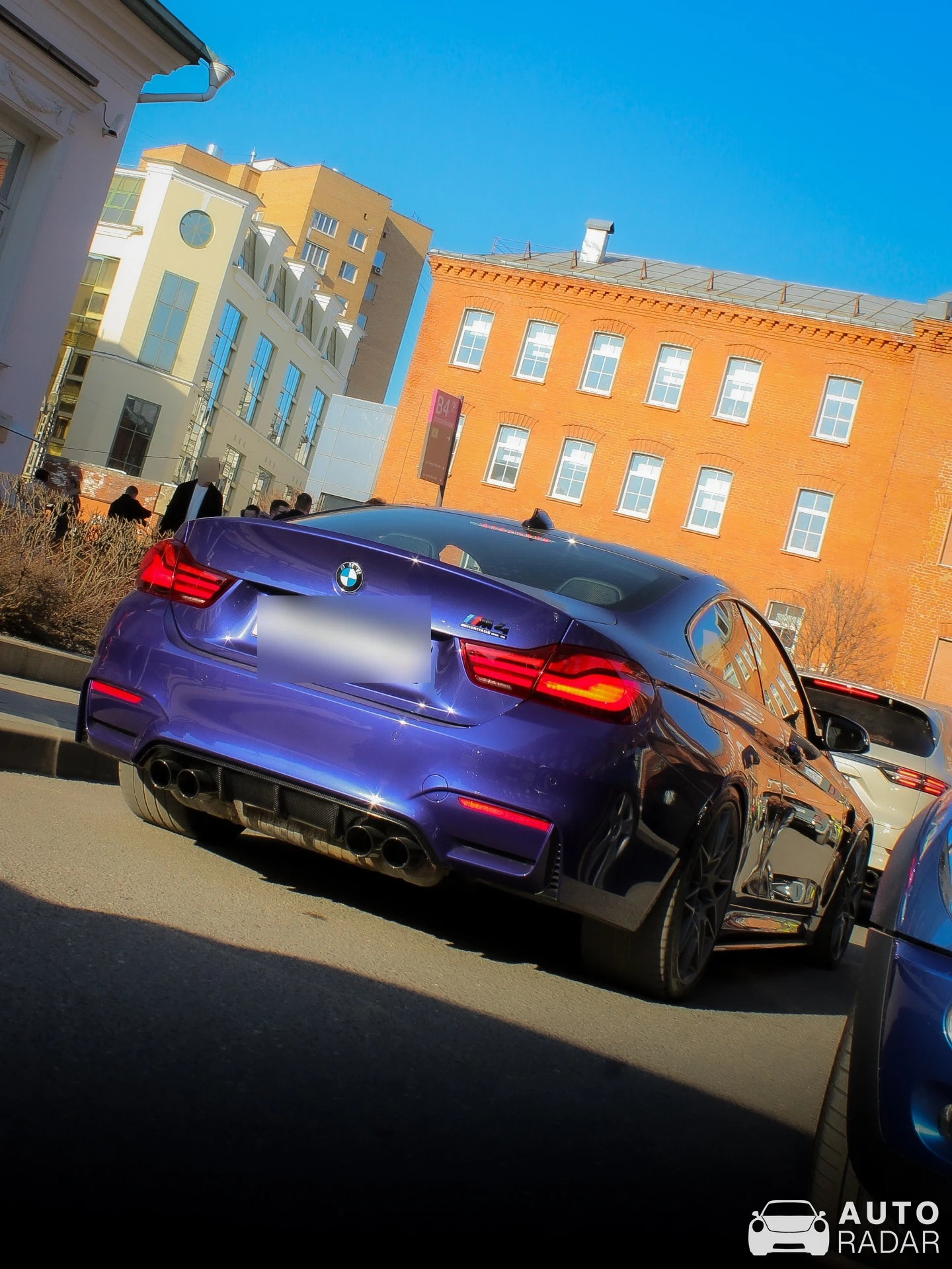 BMW M4 F82 Coupé Edition ///M Heritage spotted in Moscow