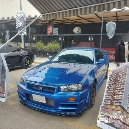 Nissan Skyline R34 GT-R spotted in Lahore, Pakistan