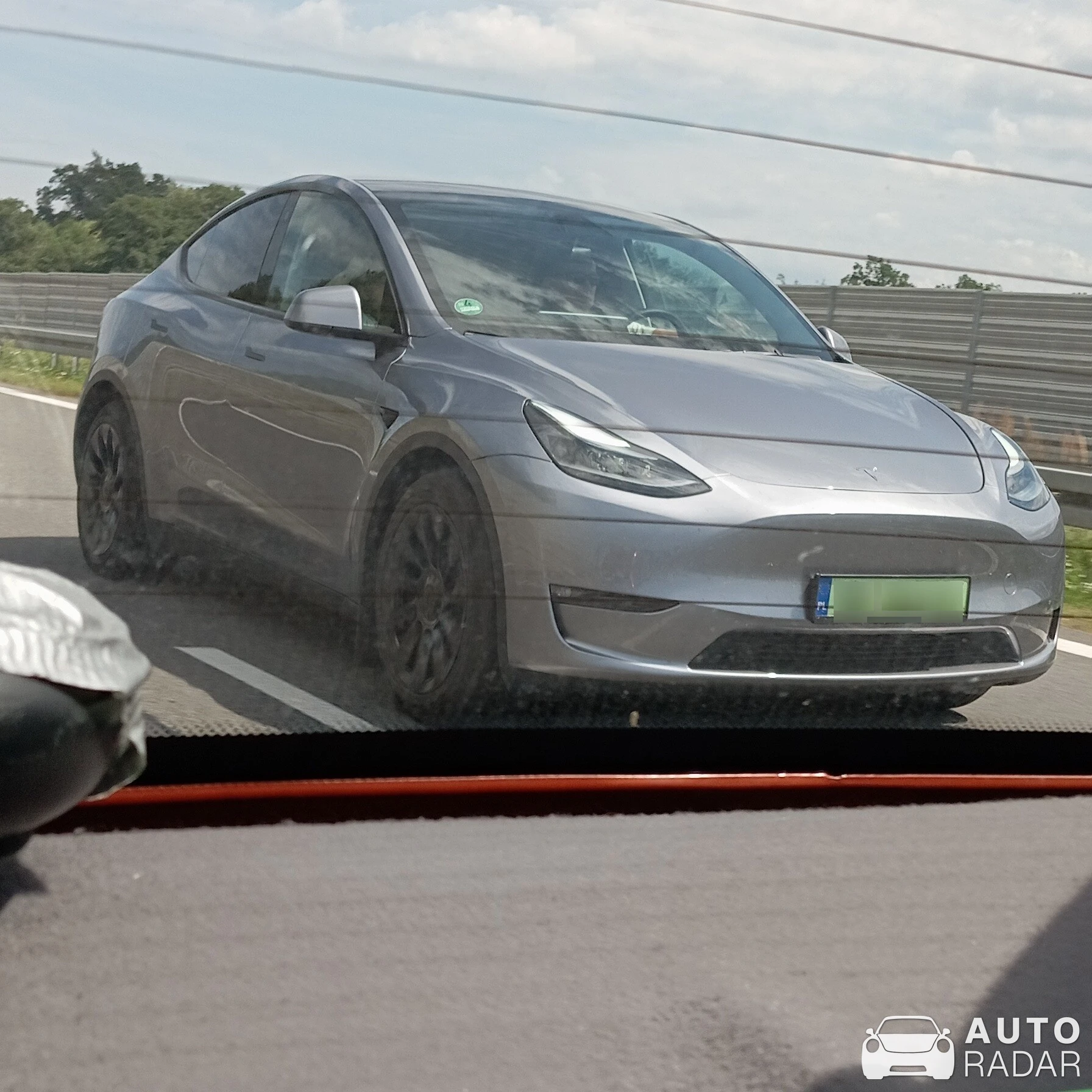 Tesla Model Y spotted in Świętoszówka, Polska