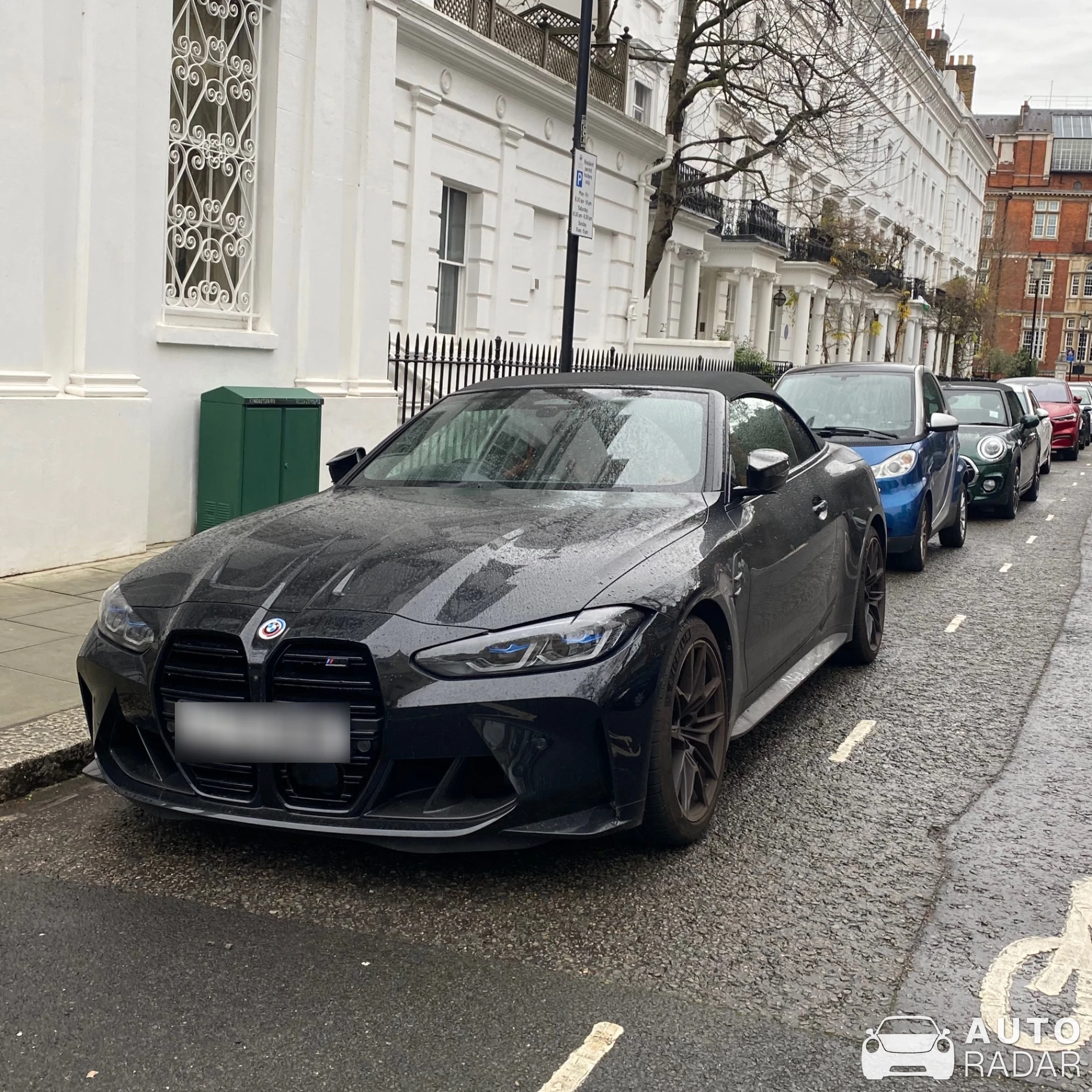 BMW M4 G83 Convertible Competition spotted in Greater London, Великобритания