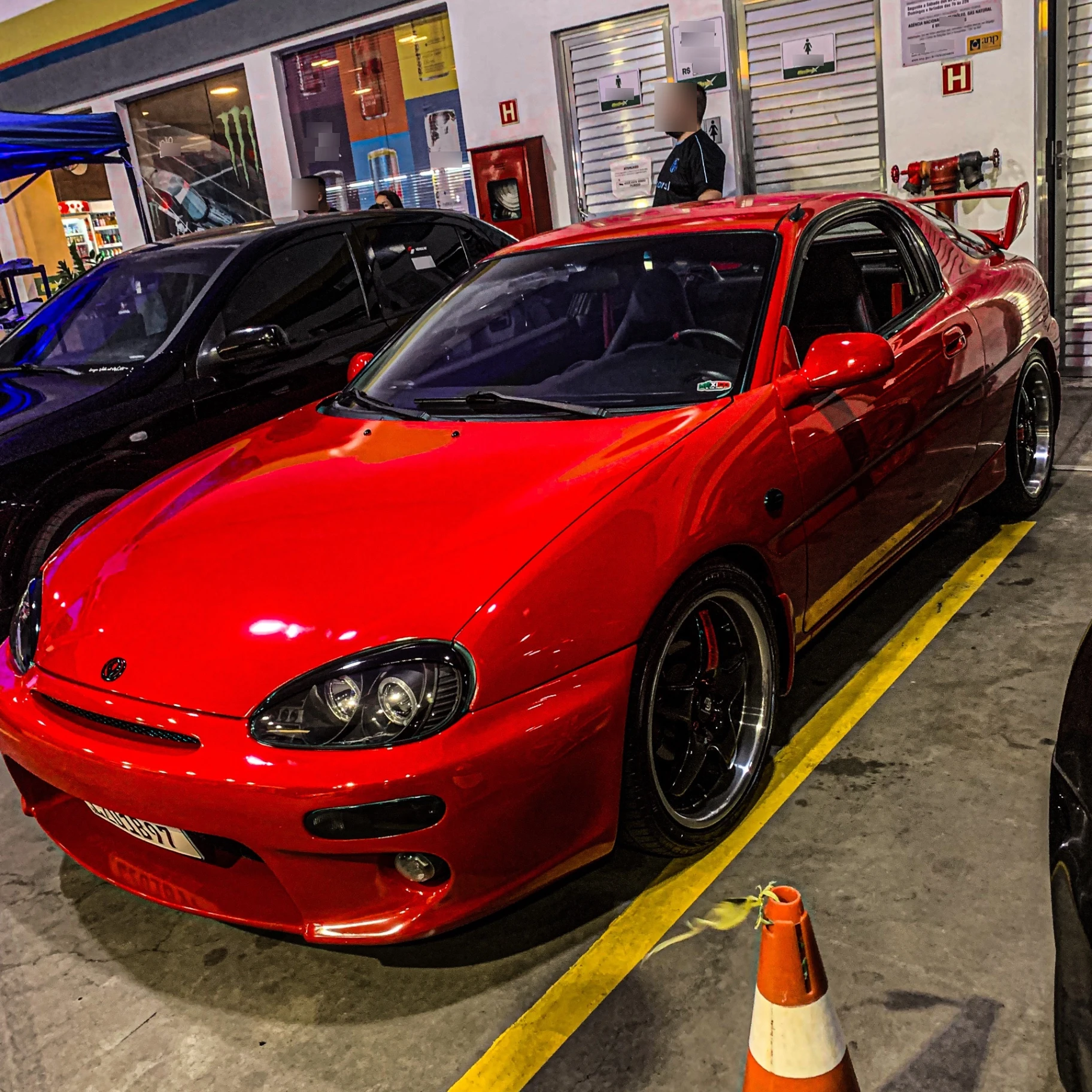 Mazda MX-3 spotted in Harmonia, Brazil