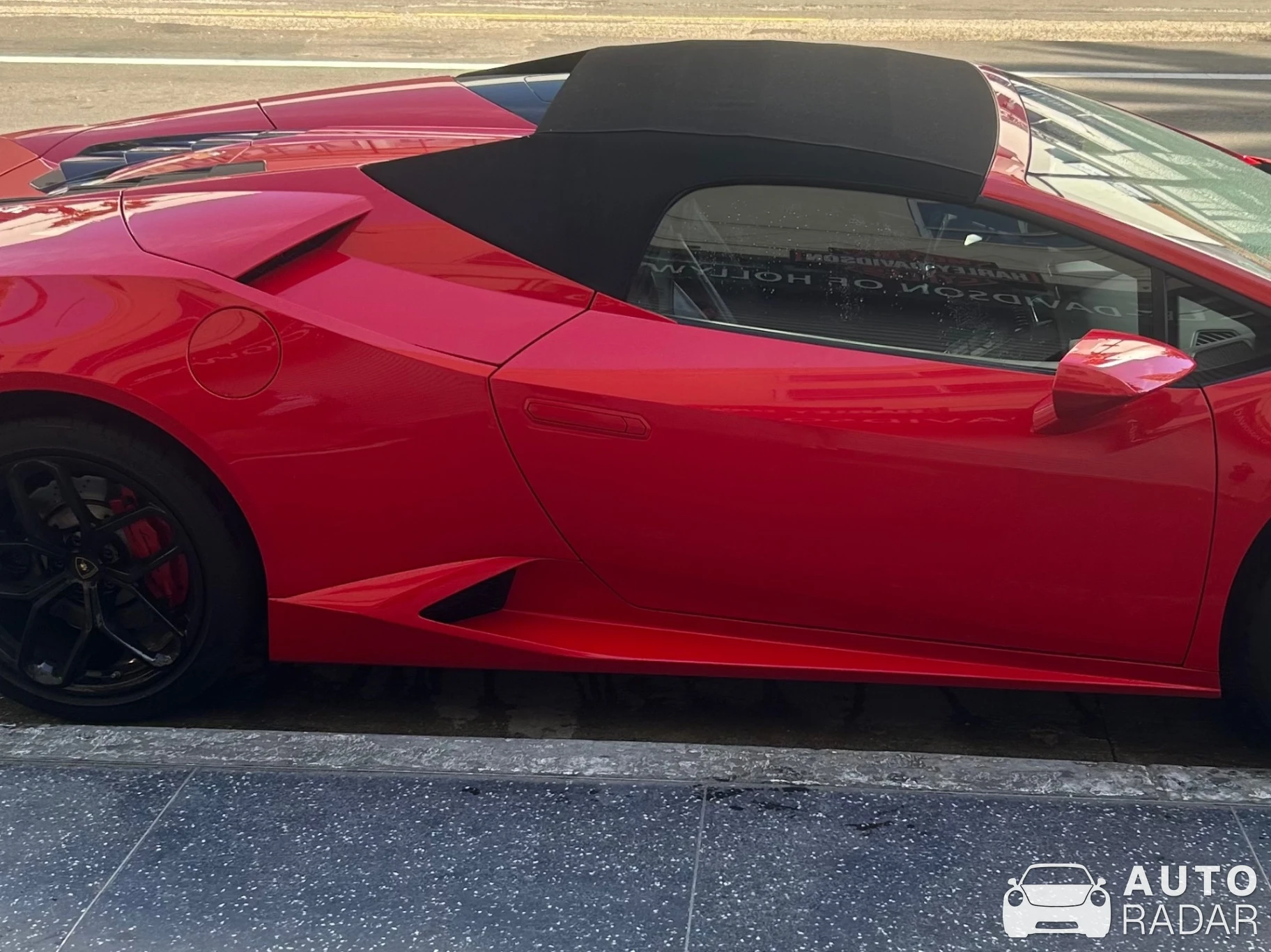 Lamborghini Huracán LP580-2 Spyder spotted in Beverly Hills, United States