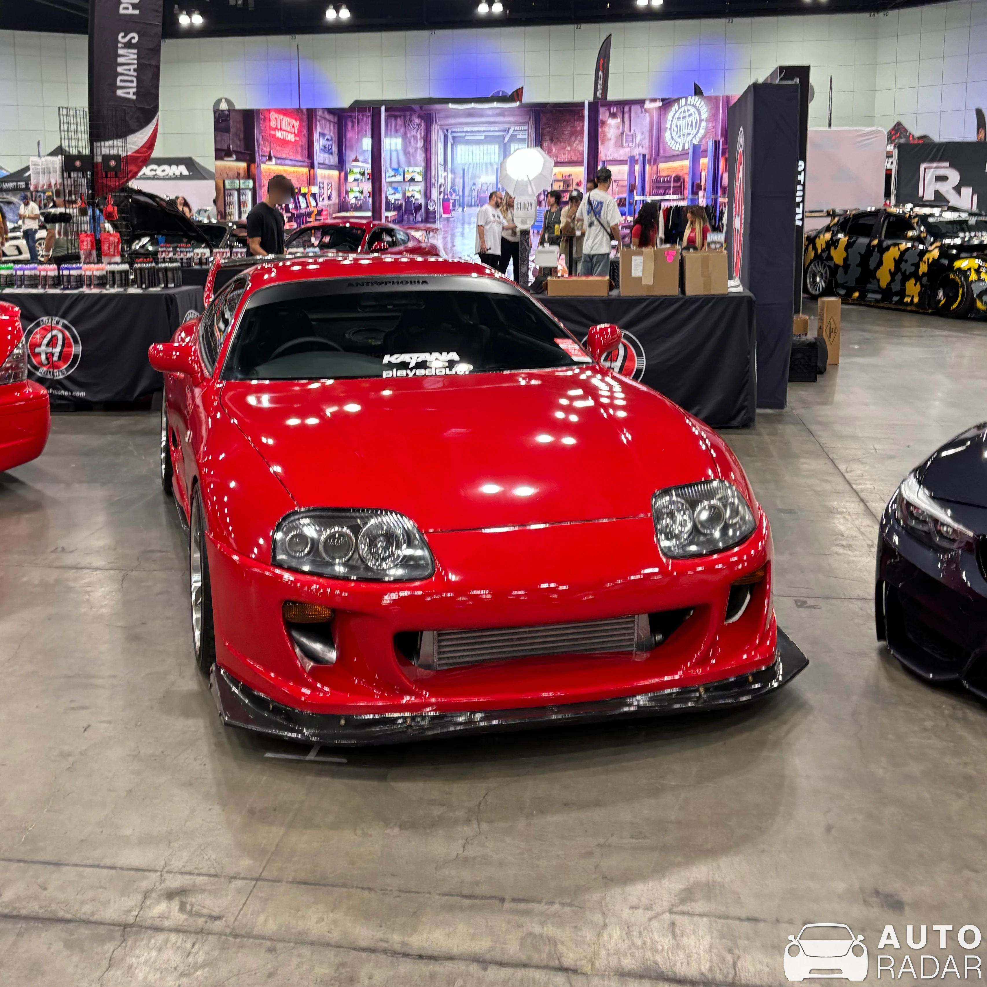 Toyota Supra A80 spotted in Los Angeles