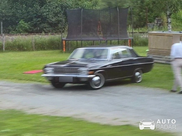 Opel Admiral spotted in Miland
