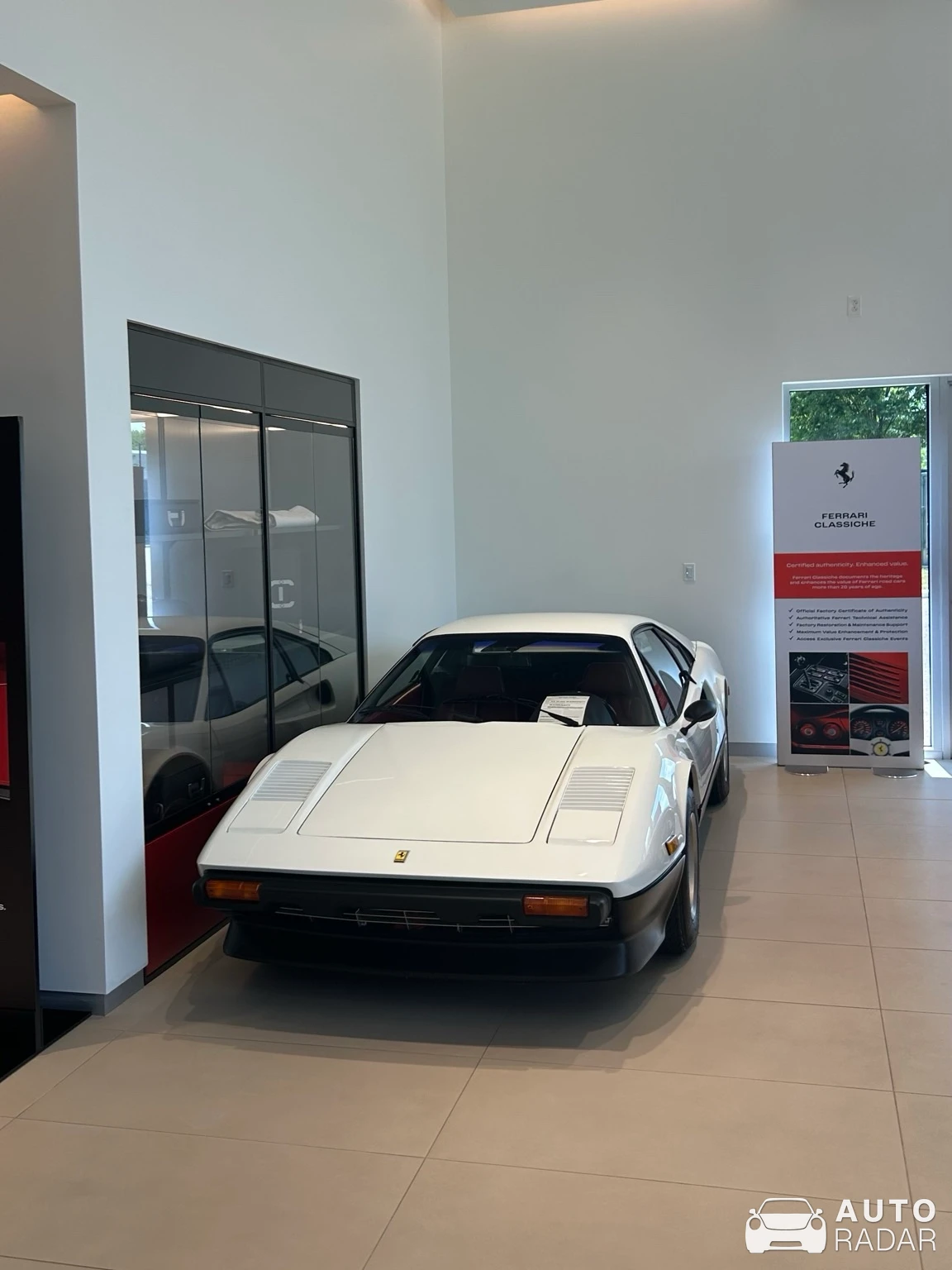 Ferrari 308 spotted in Dublin