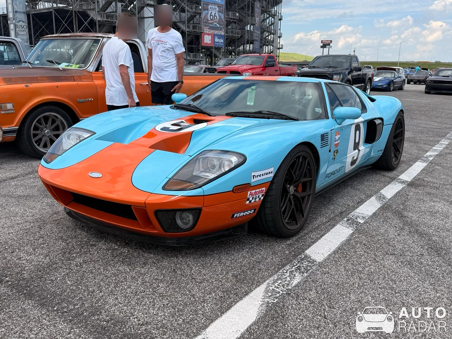 Ford GT 2005 Heritage Edition spotted in Madison