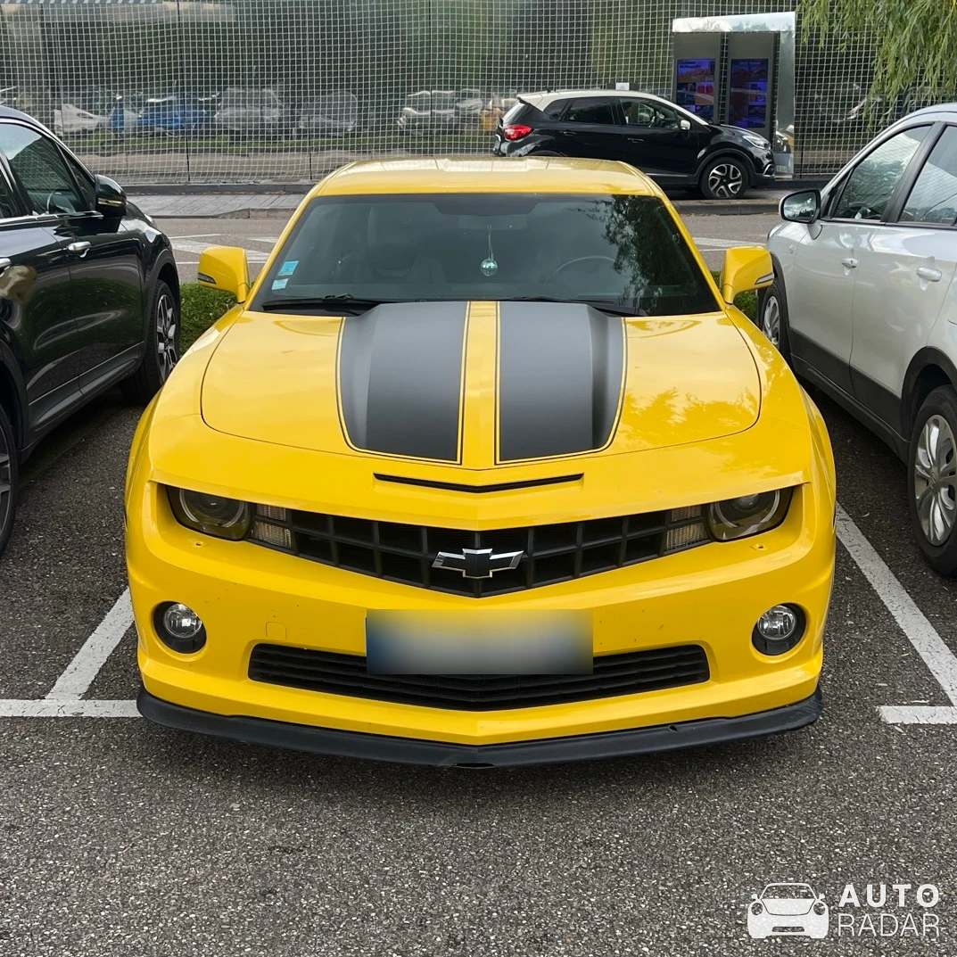 Chevrolet Camaro SS spotted in Moulins-lès-Metz