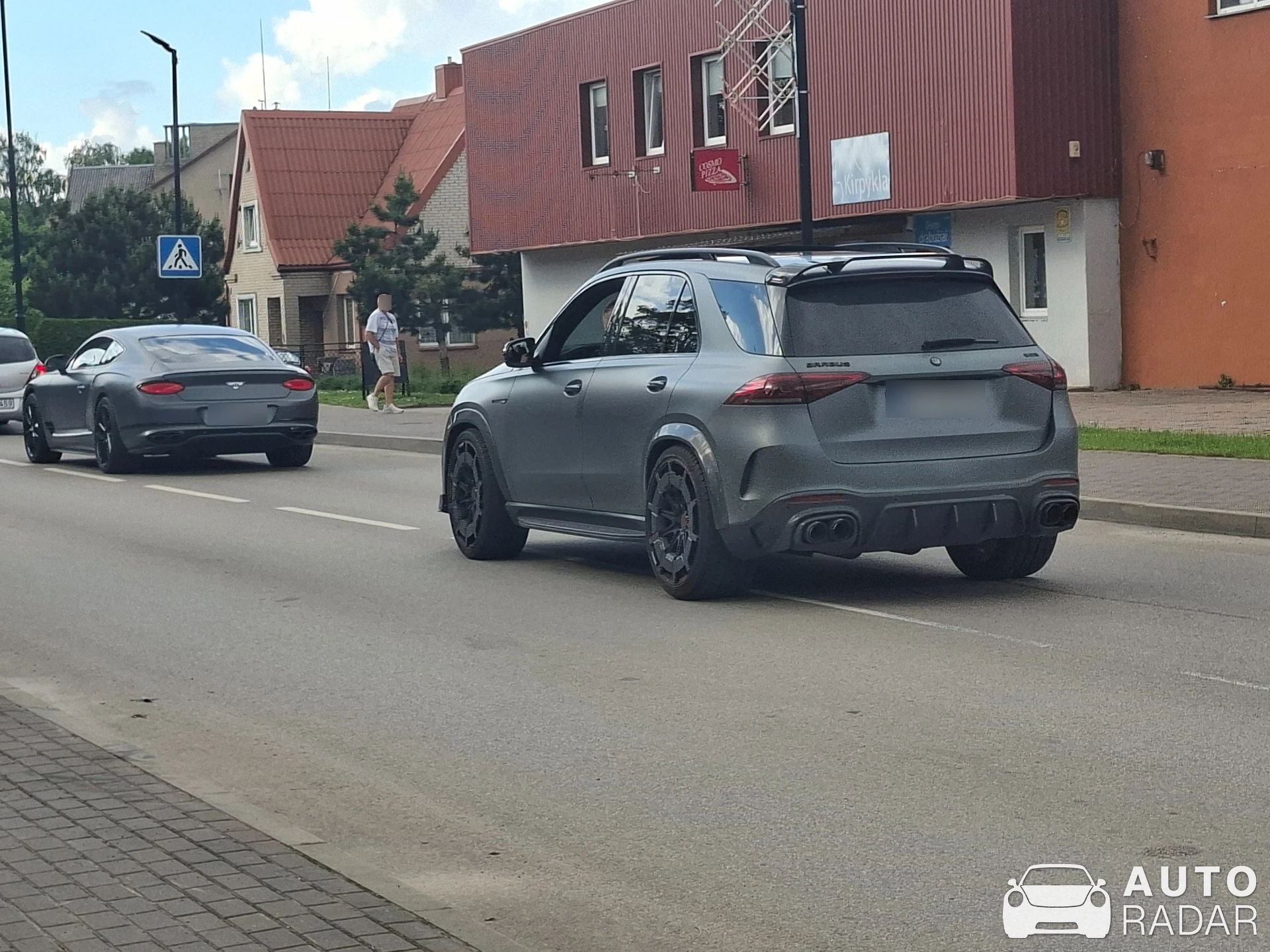 Mercedes-AMG Brabus GLE spotted in Raudondvaris