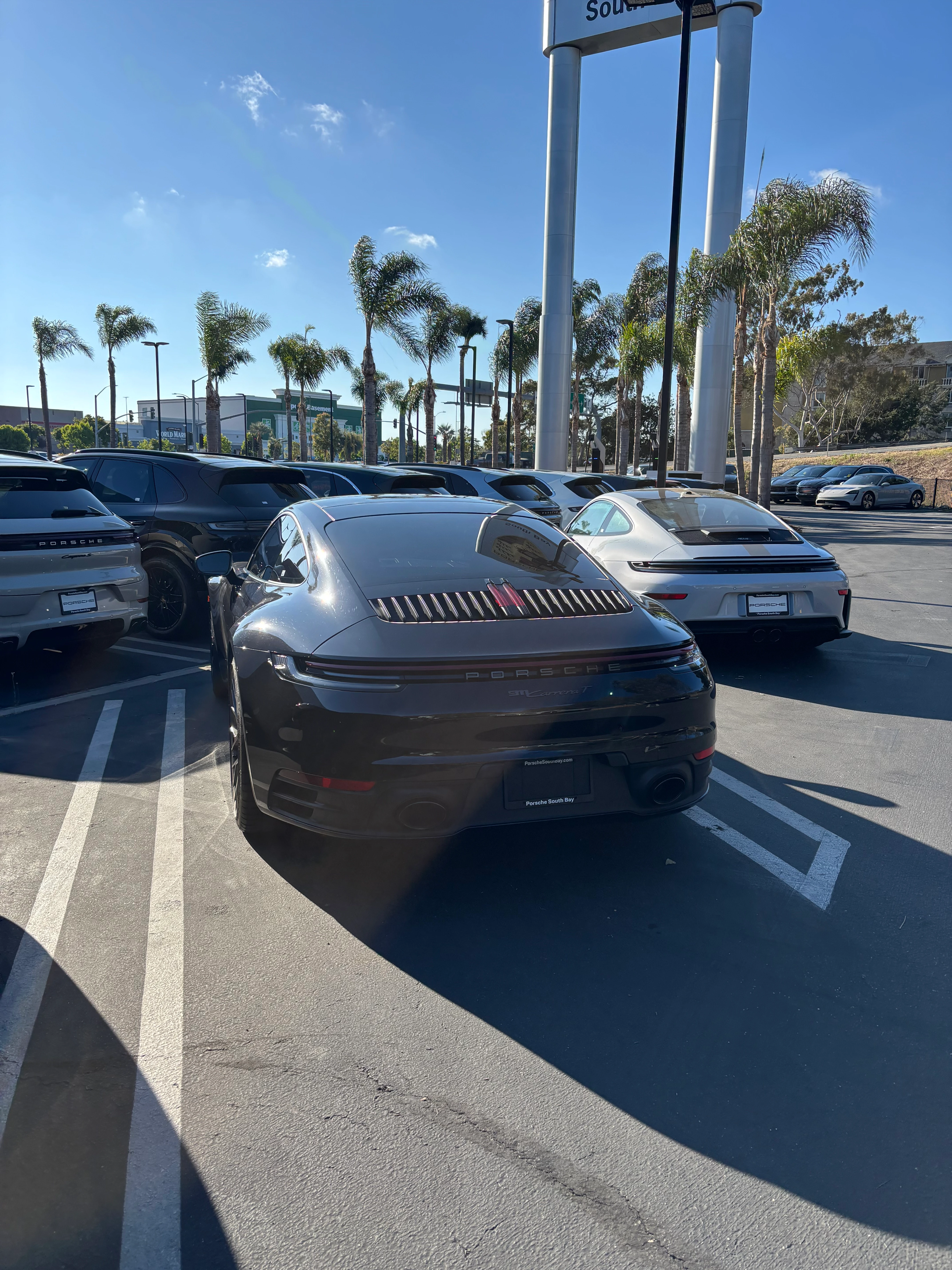 Porsche 992 Carrera T MkI spotted in Hawthorne