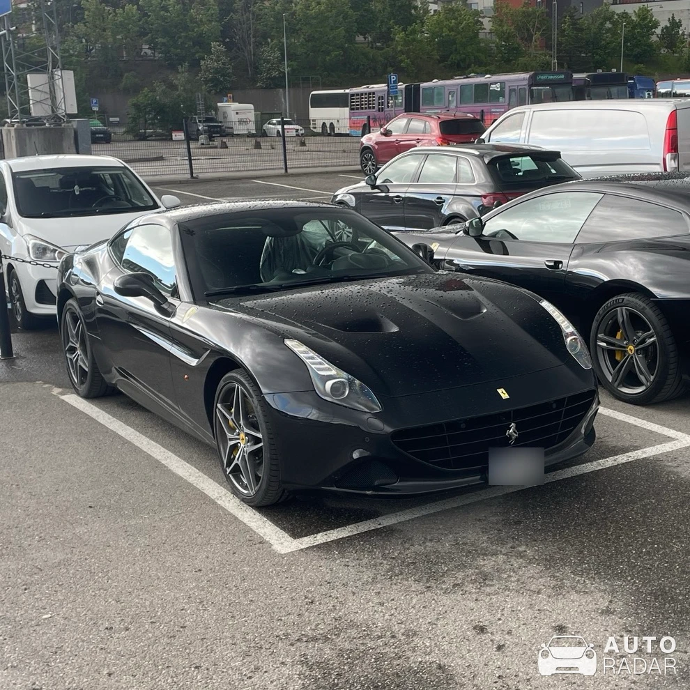 Ferrari California T spotted in Åkersberga