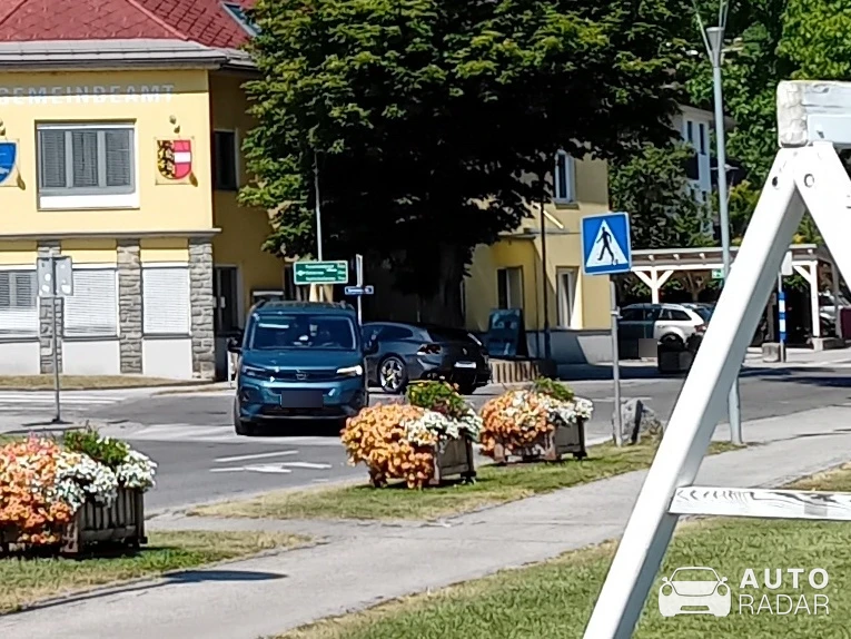 Ferrari GTC4Lusso spotted in Maria Wörth