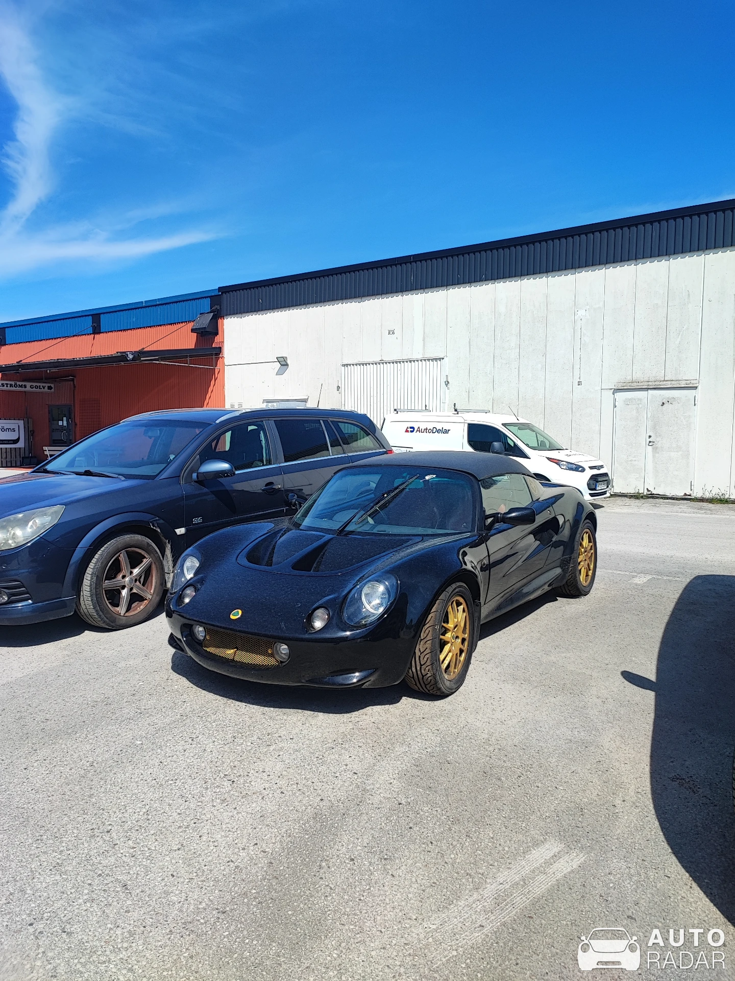 Lotus Elise S1 spotted in Visby