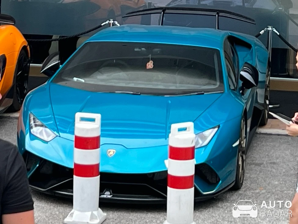 Lamborghini Huracán LP640-4 Performante spotted in Monaco