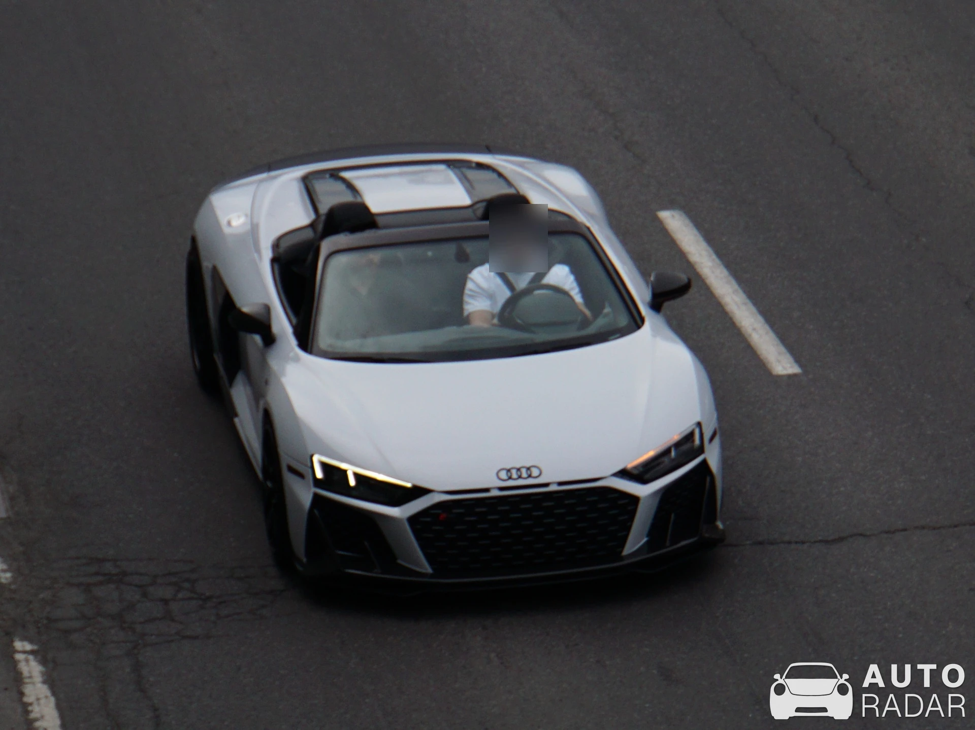 Audi R8 V10 Spyder 2019 spotted in Montréal