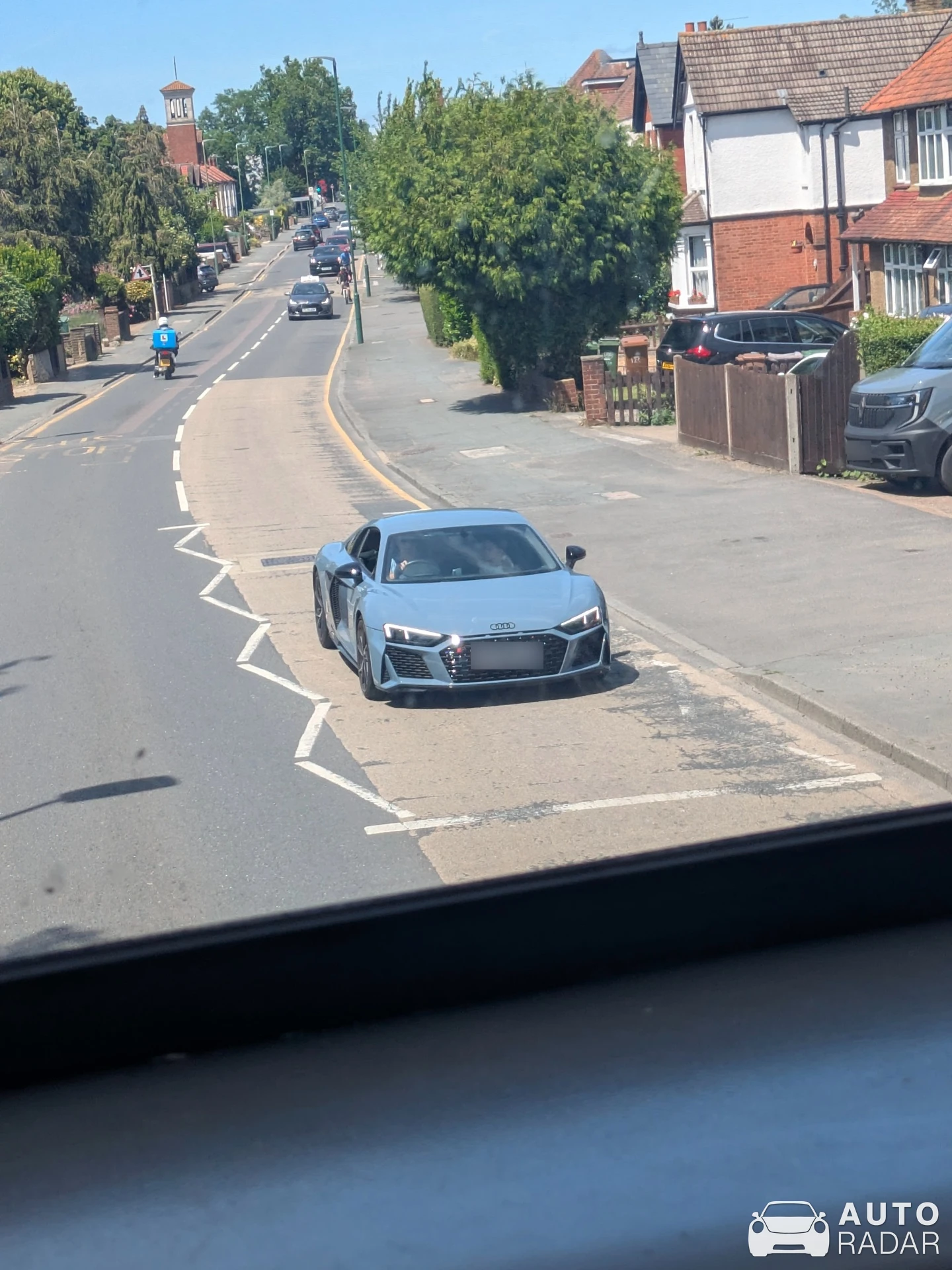 Audi R8 V10 Performance spotted in Sutton