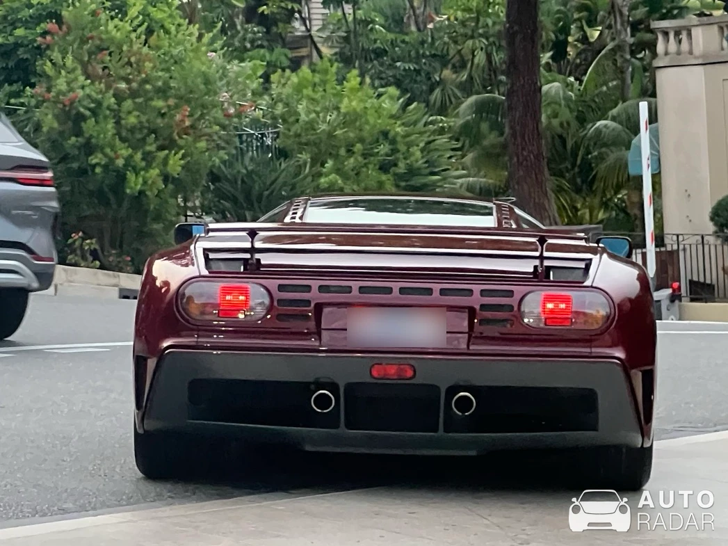 Bugatti EB110 spotted in Monaco