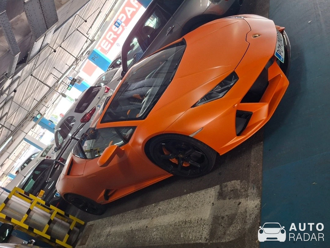Lamborghini Huracán LP640-4 EVO Spyder spotted in Šenčur