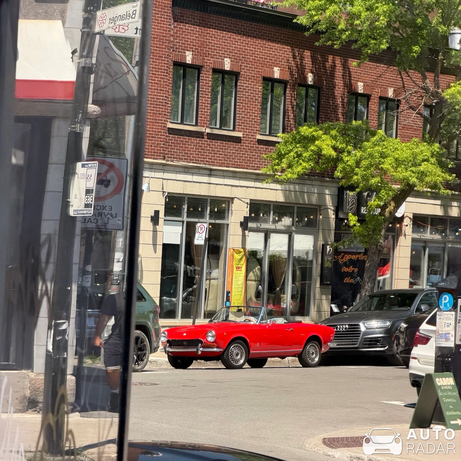 Fiat 124 Sport Spider spotted in Montréal
