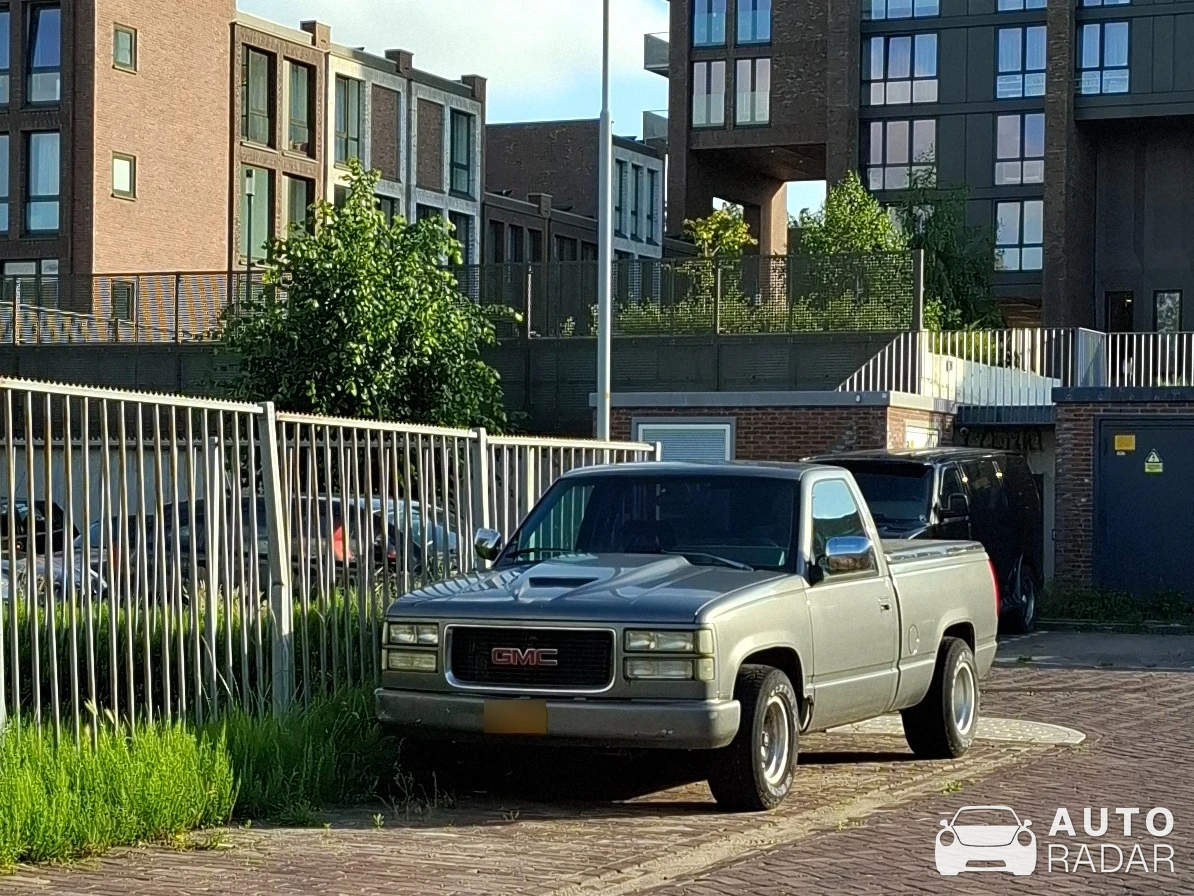 GMC Sierra spotted in Voorburg