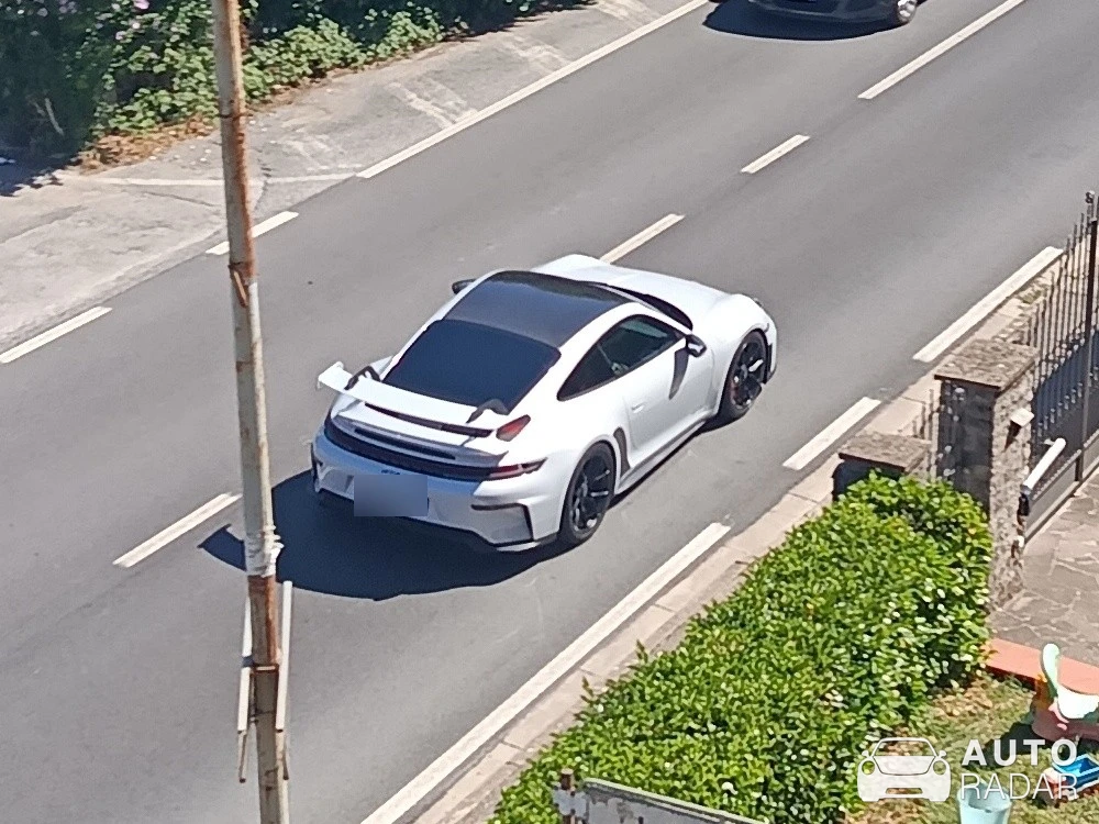 Porsche 992 GT3 MkI spotted in Montevarchi