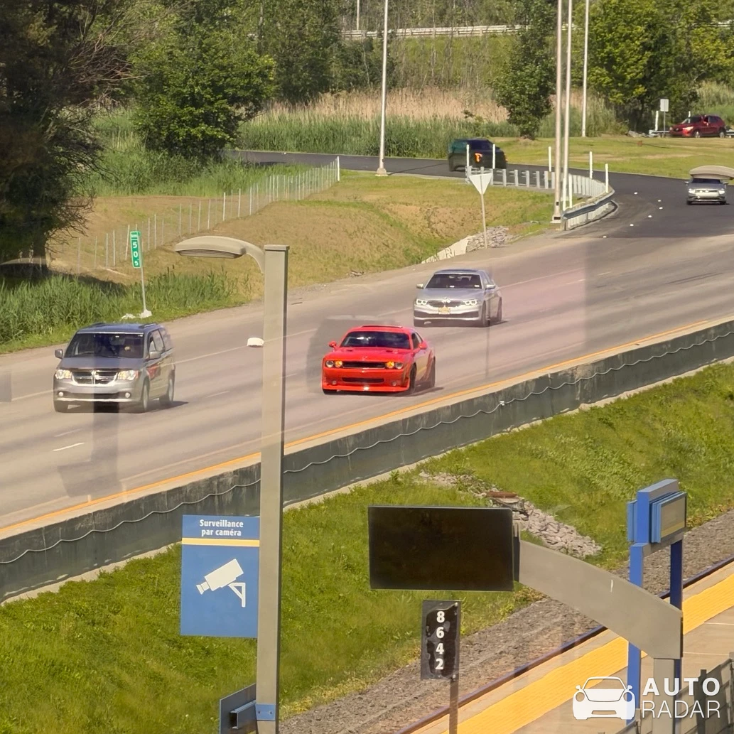 Dodge Challenger SRT Hellcat Redeye Widebody spotted in Terrebonne
