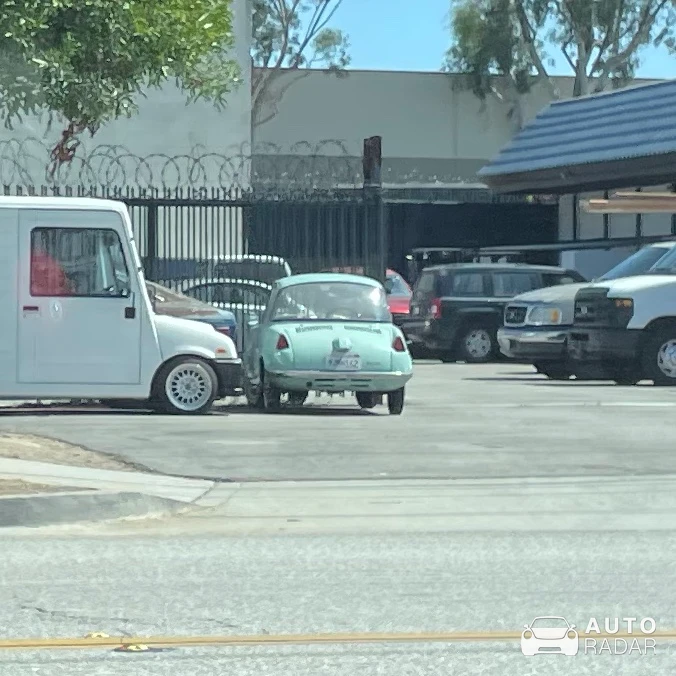 Mazda R360 spotted in Torrance