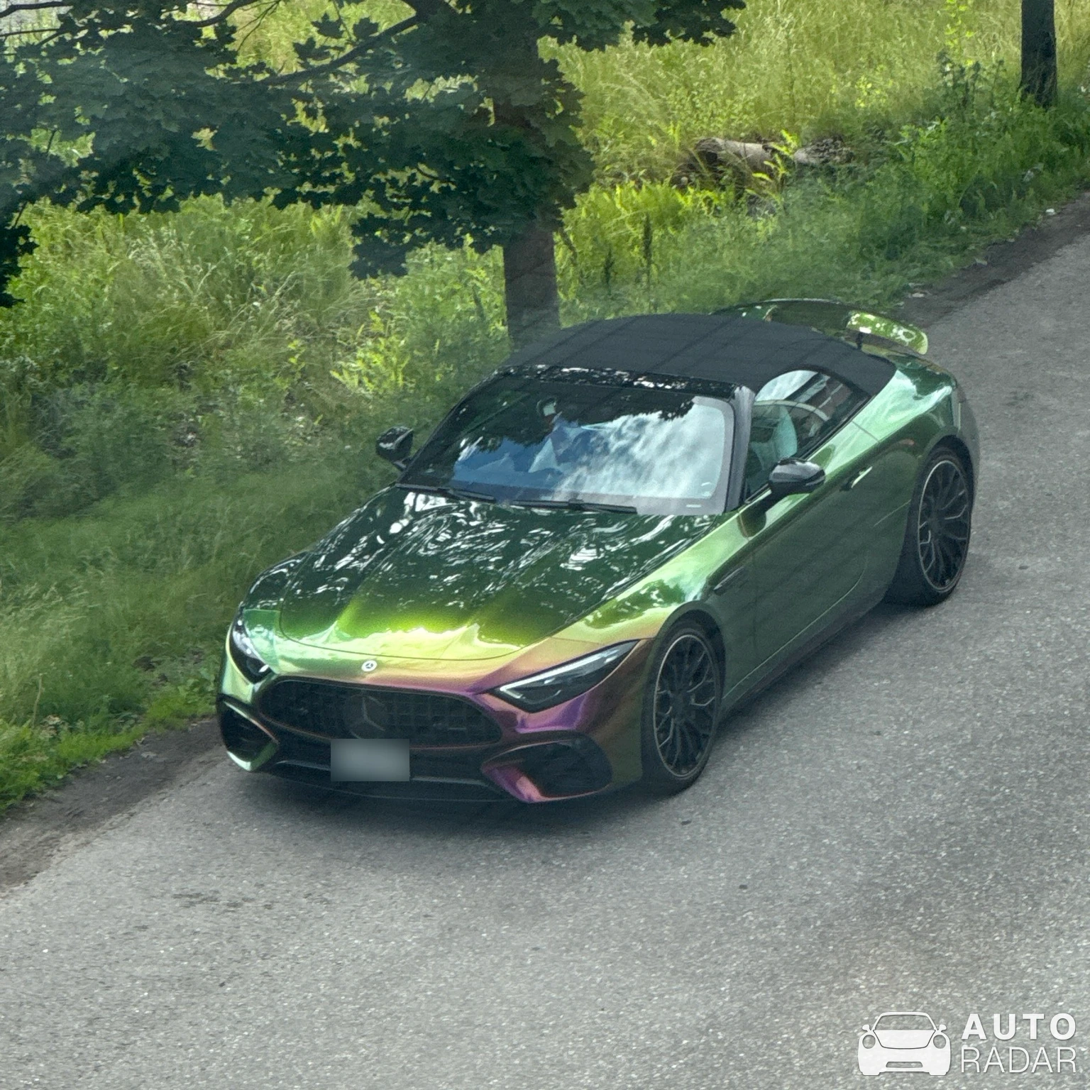 Mercedes-AMG SL 43 R232 spotted in Helsinki