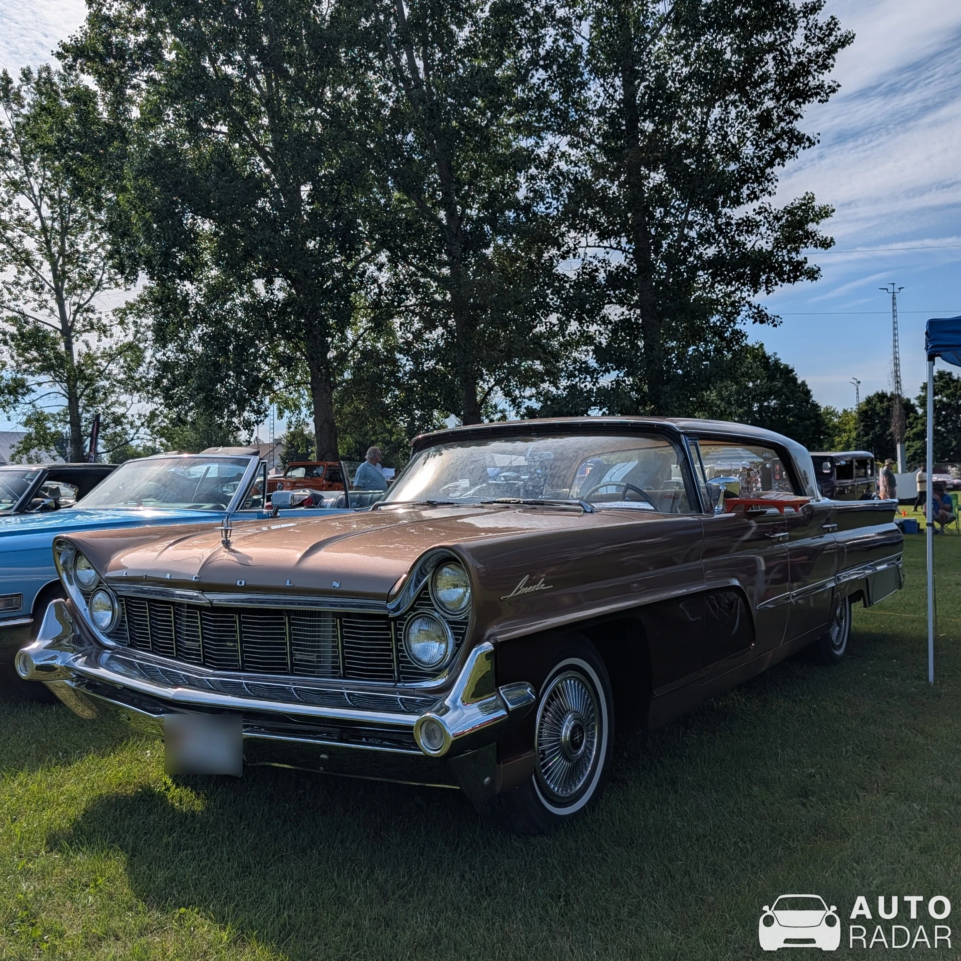 Lincoln Continental spotted in Merrickville