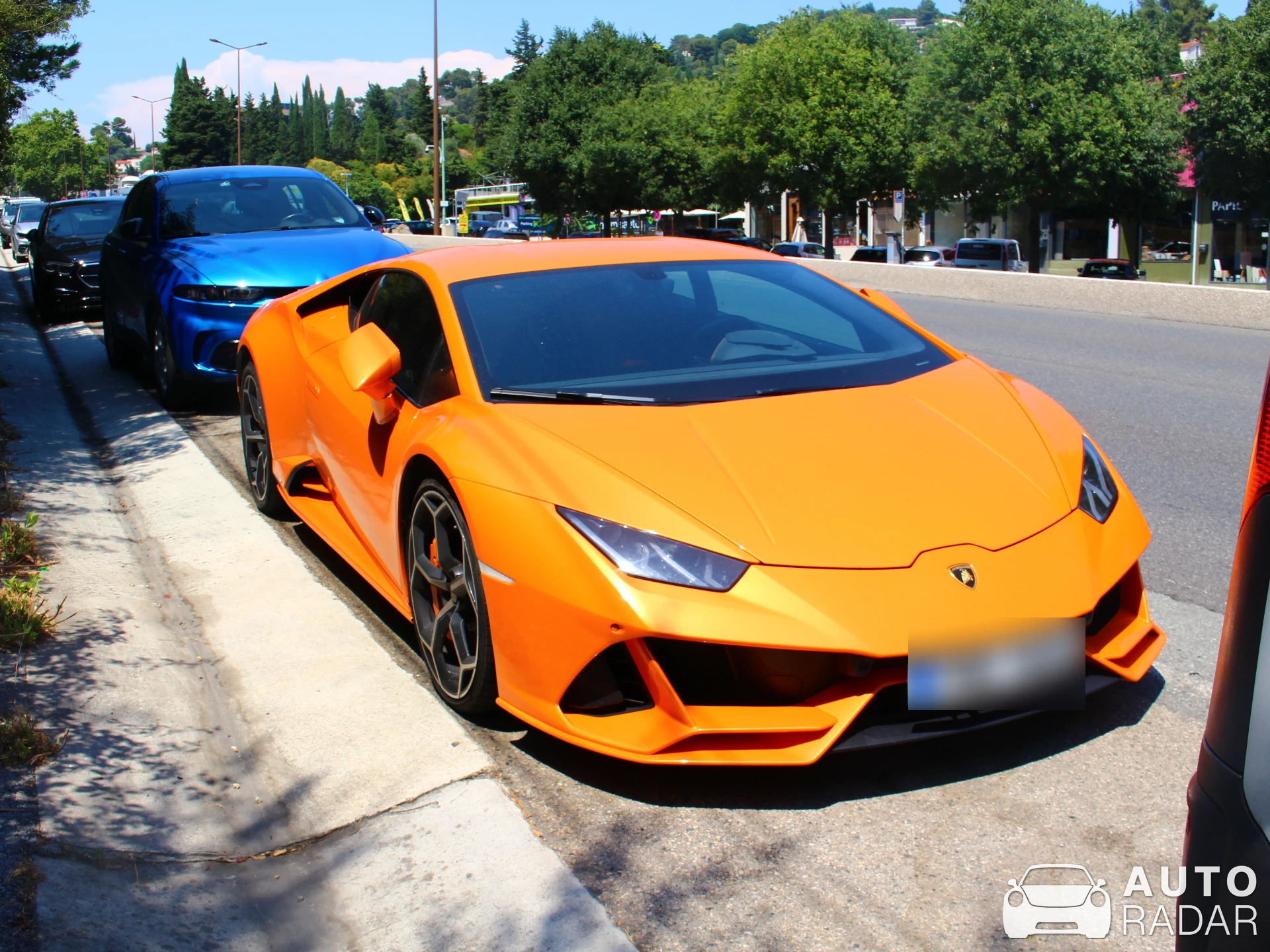 Lamborghini Huracán LP610-4 spotted in Le Cannet, France