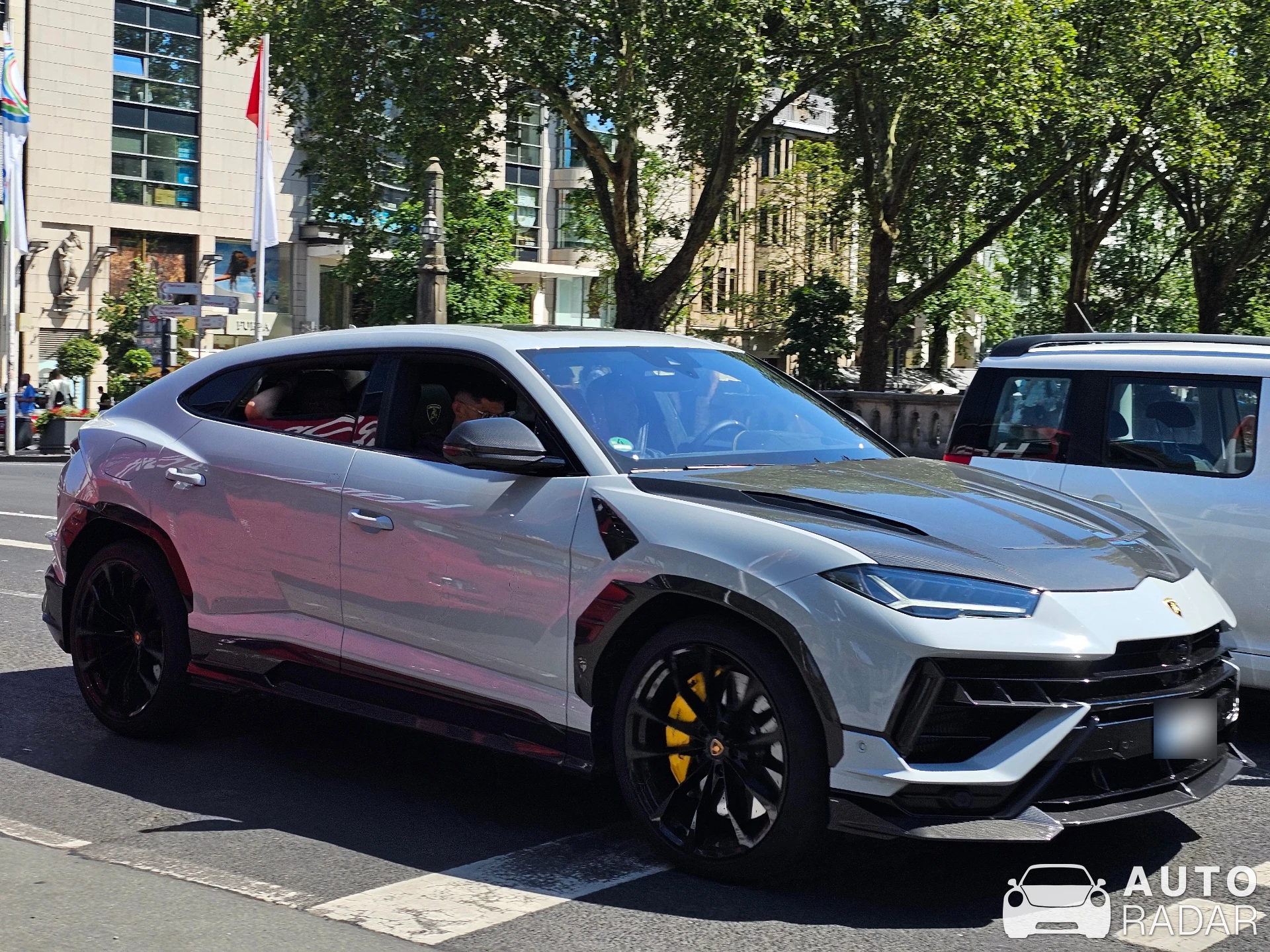 Lamborghini Urus spotted in Düsseldorf