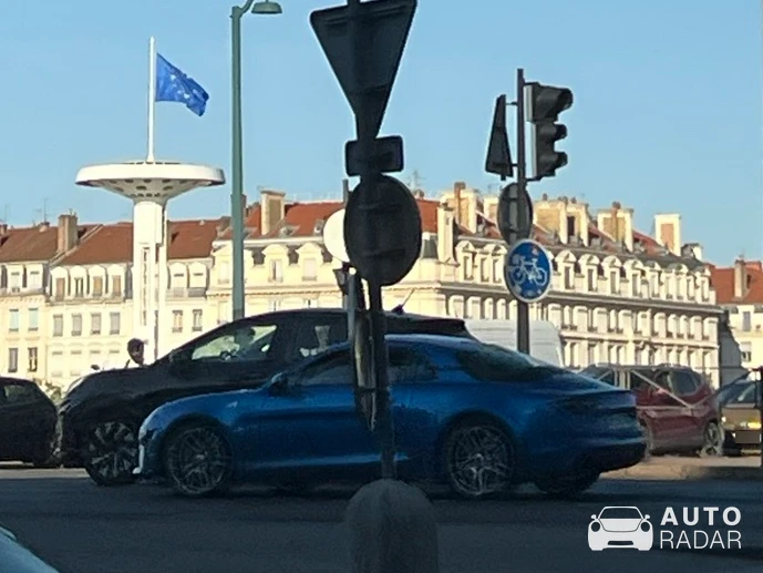 Alpine A110 spotted in Saint-Priest