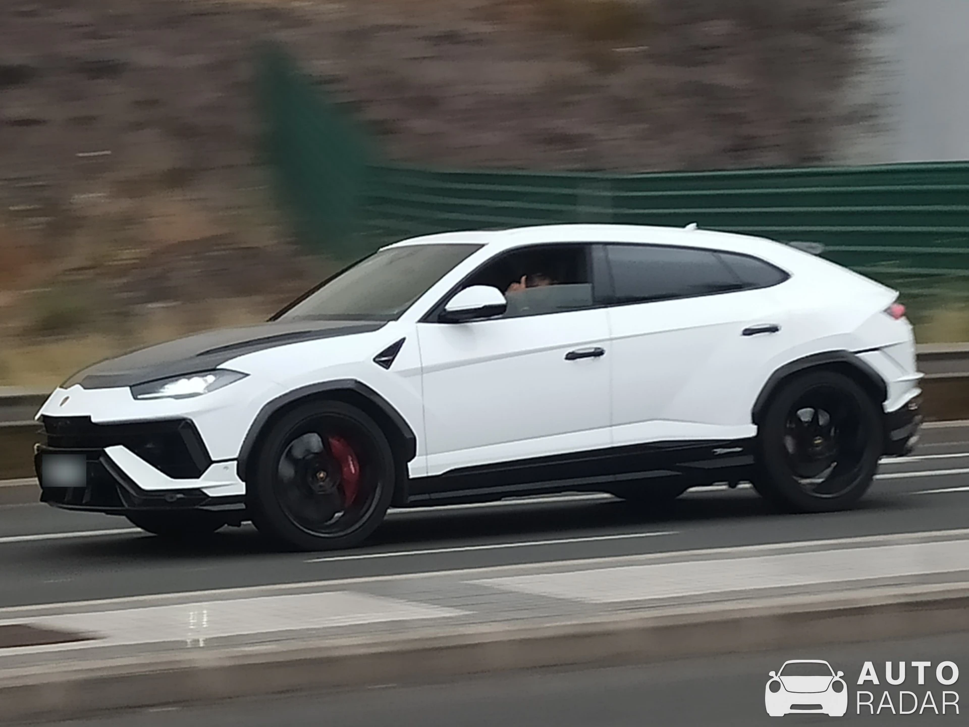 Lamborghini Urus Performante spotted in La Pardilla