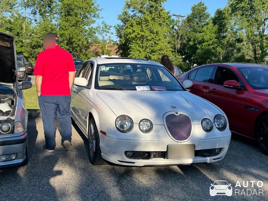 Jaguar S-Type spotted in Flemington