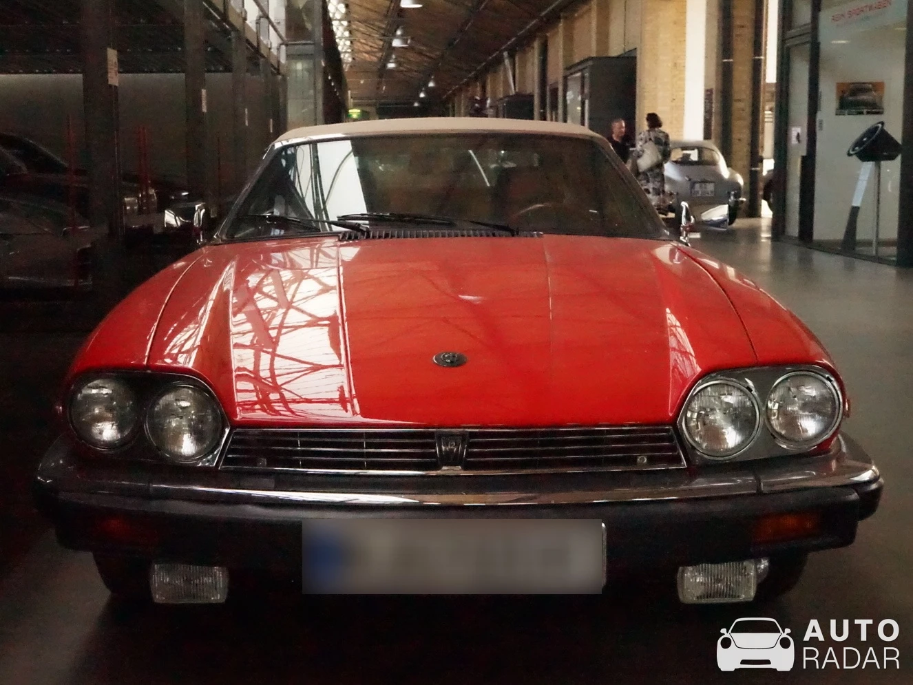 Jaguar XJS spotted in Berliini