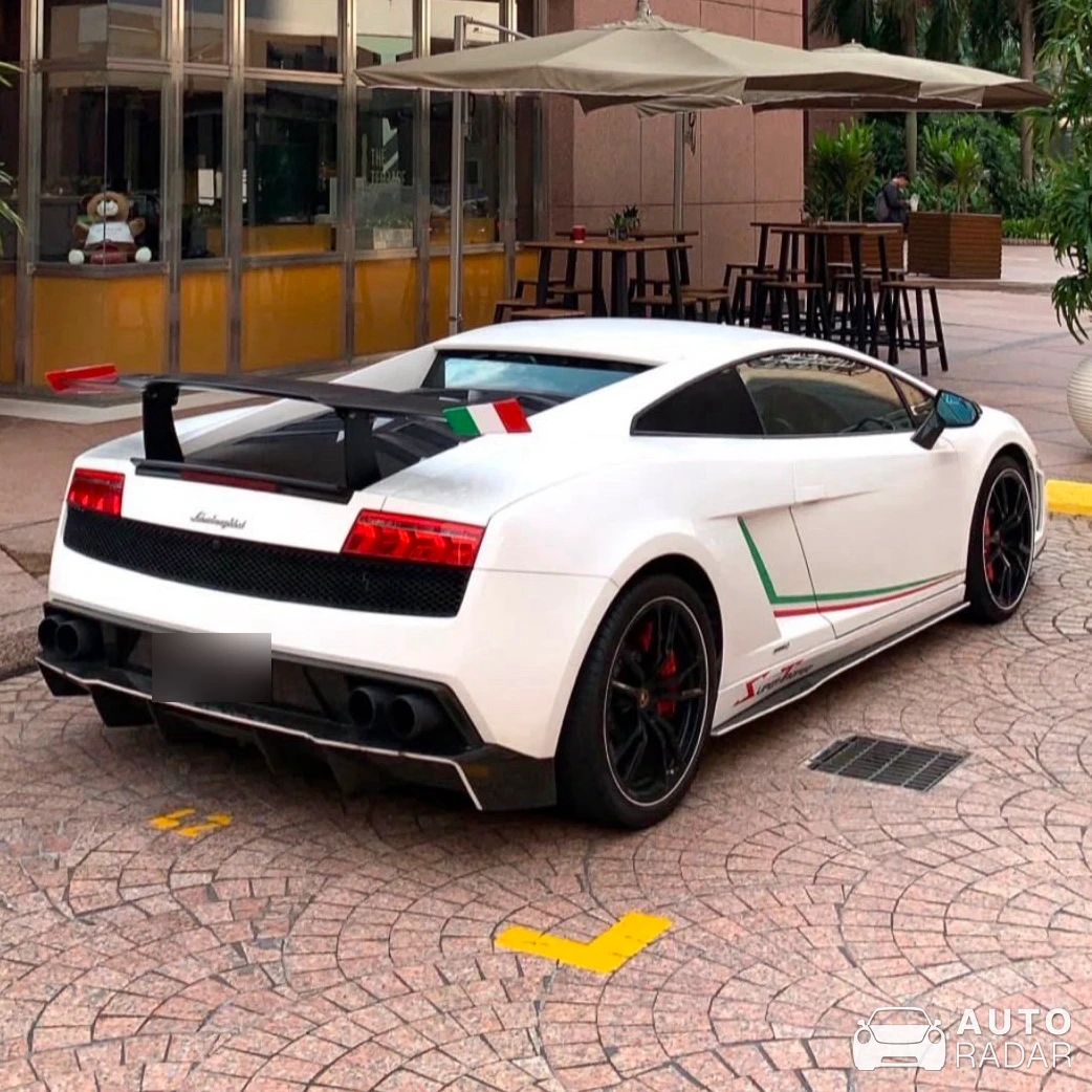 Lamborghini Gallardo spotted in Singapore
