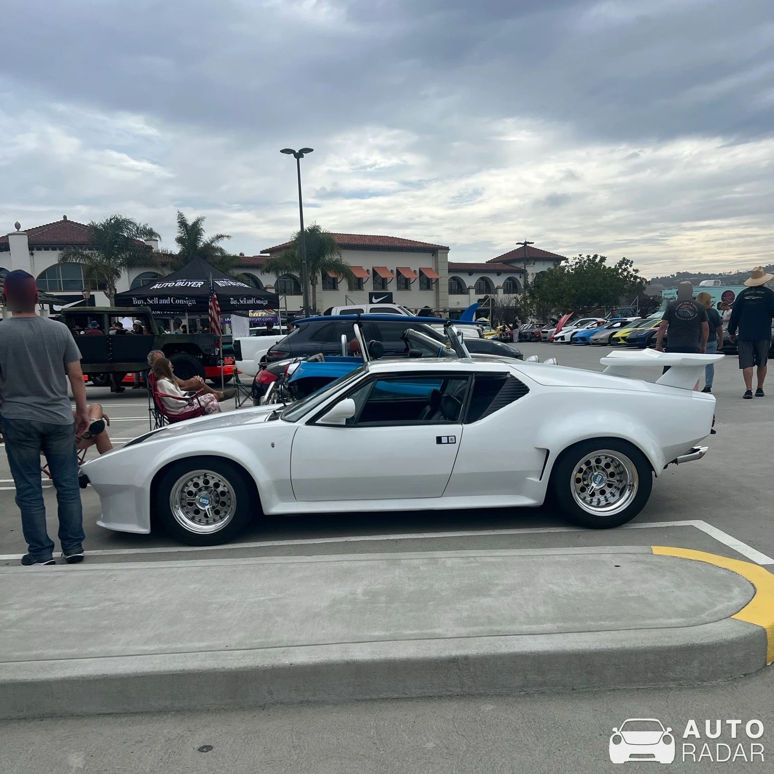 De Tomaso Pantera GT5 spotted in San Clemente