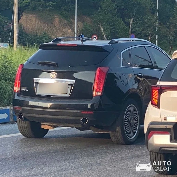 Cadillac SRX spotted in Vĩnh Phúc