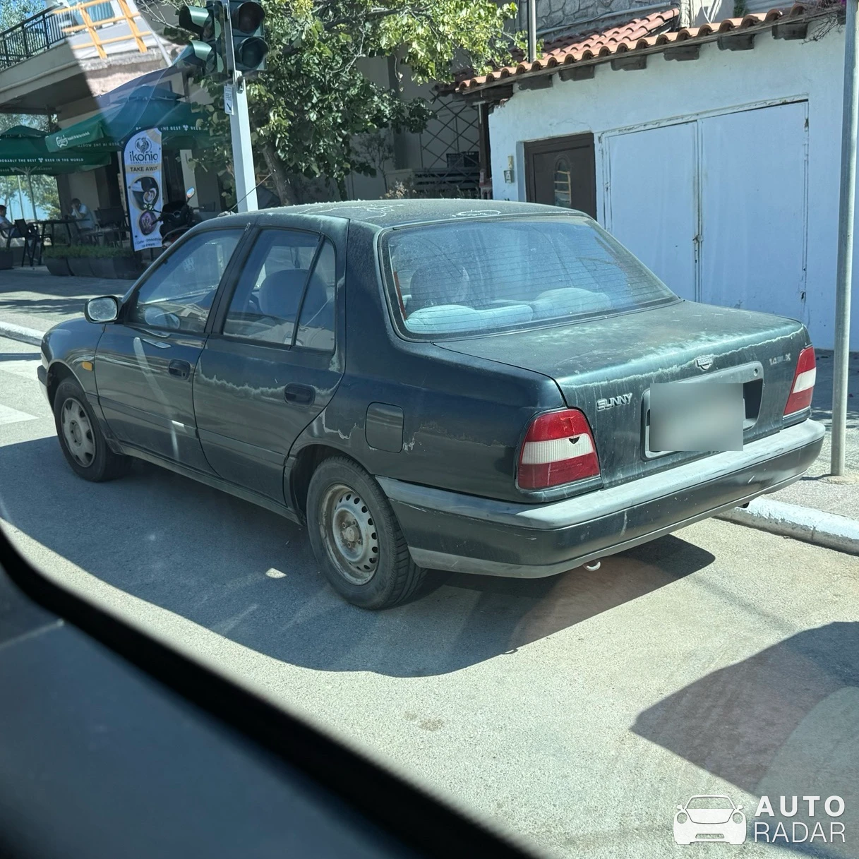Nissan Sunny spotted in Néa Fókea