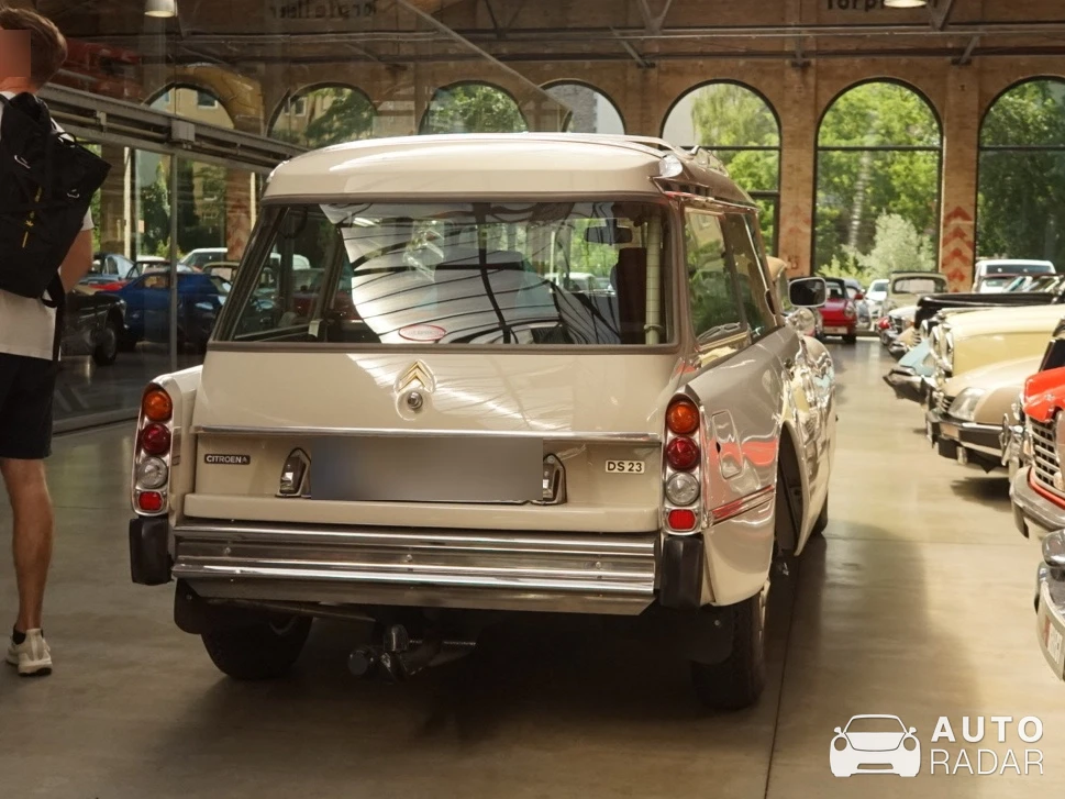 Citroën DS Break spotted in Berliini