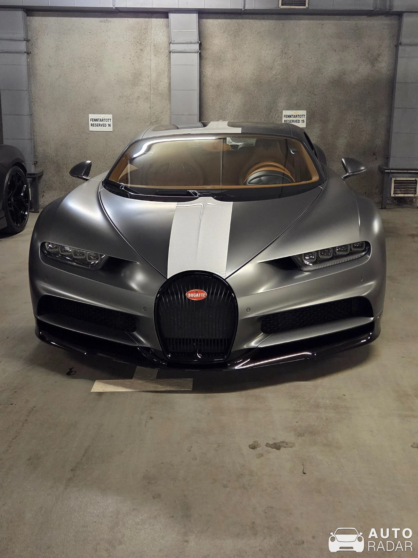Bugatti Chiron Sport Les Légendes du Ciel spotted in Budapest, Hungary