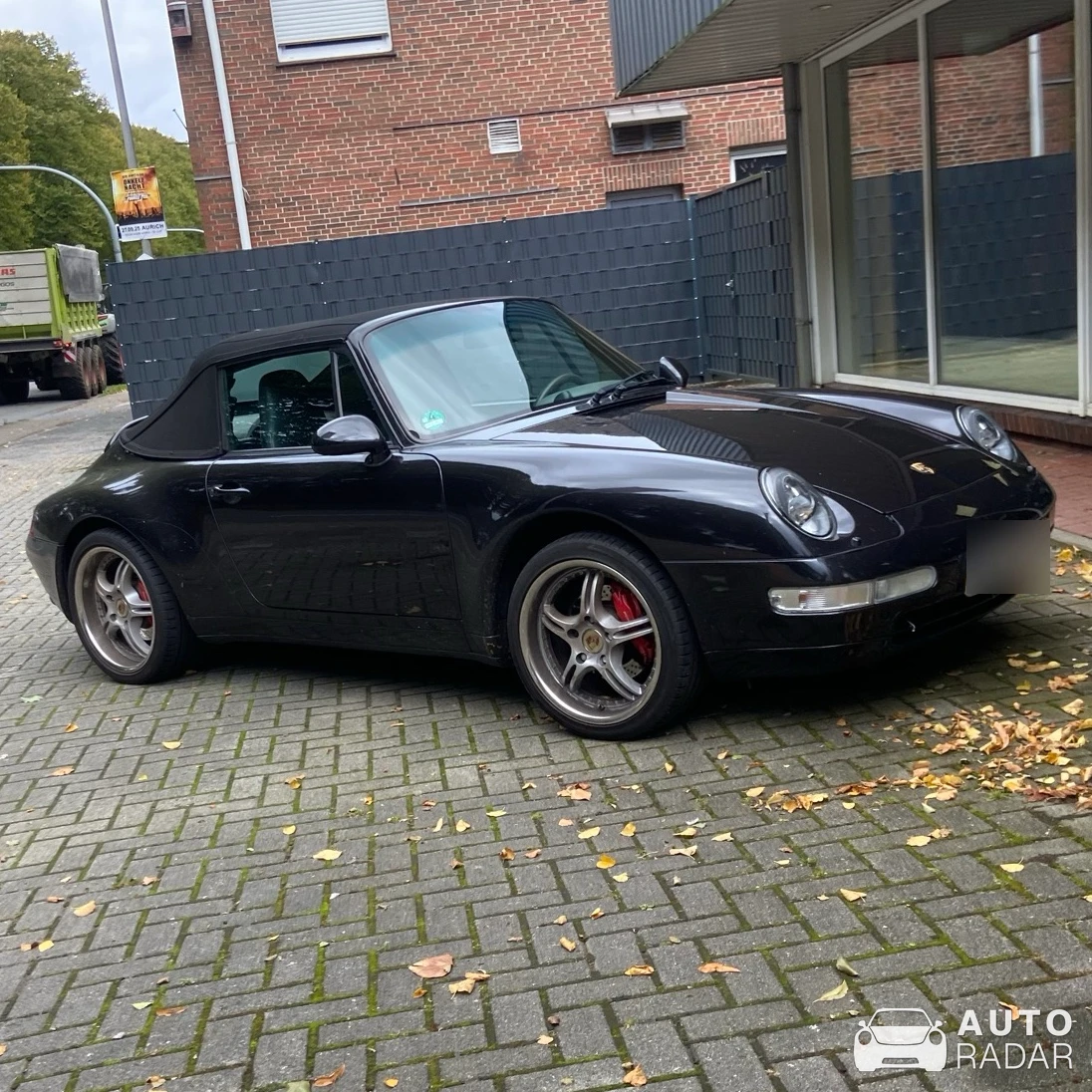 Porsche 993 Carrera spotted in Egmond aan Zee