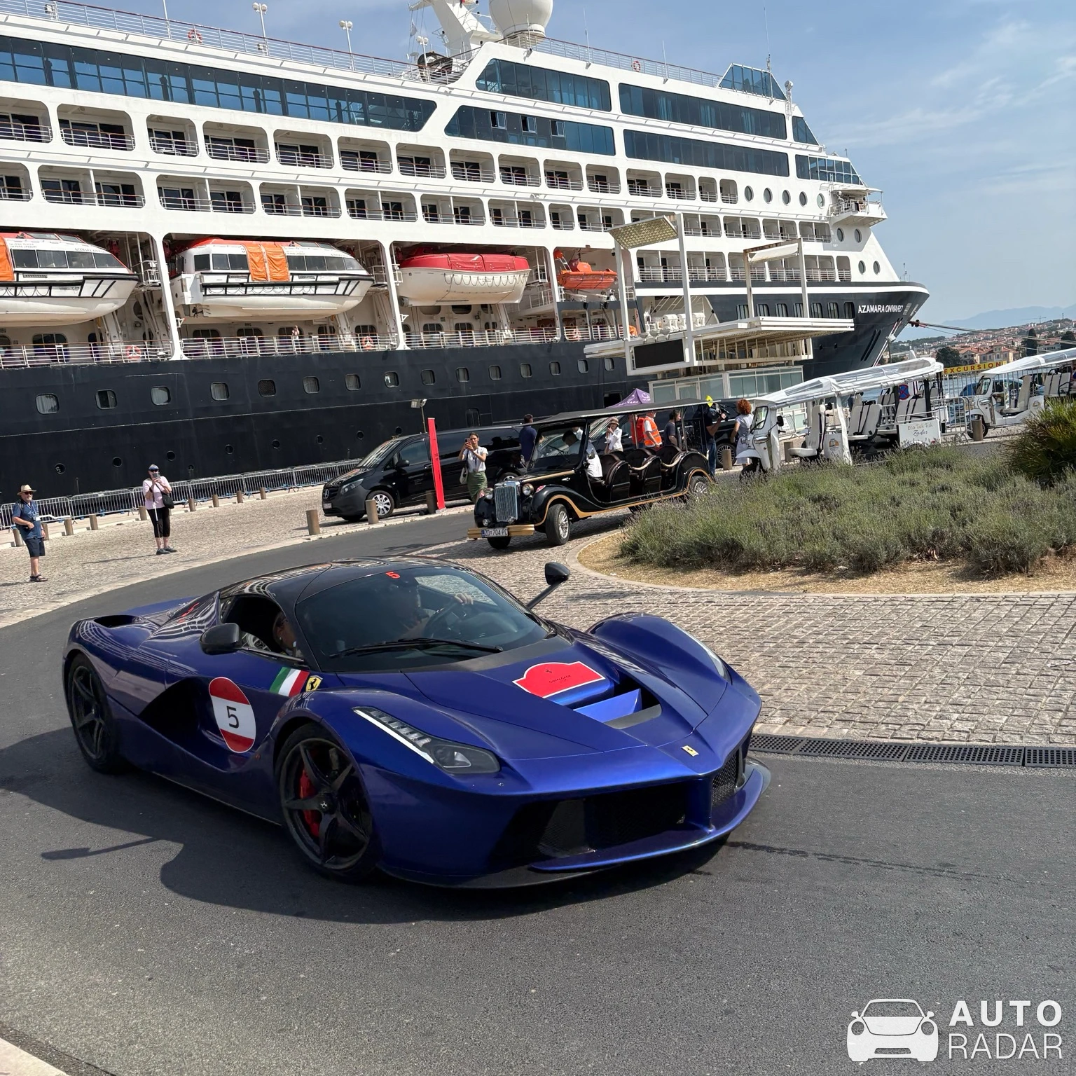 Ferrari LaFerrari spotted in Preko