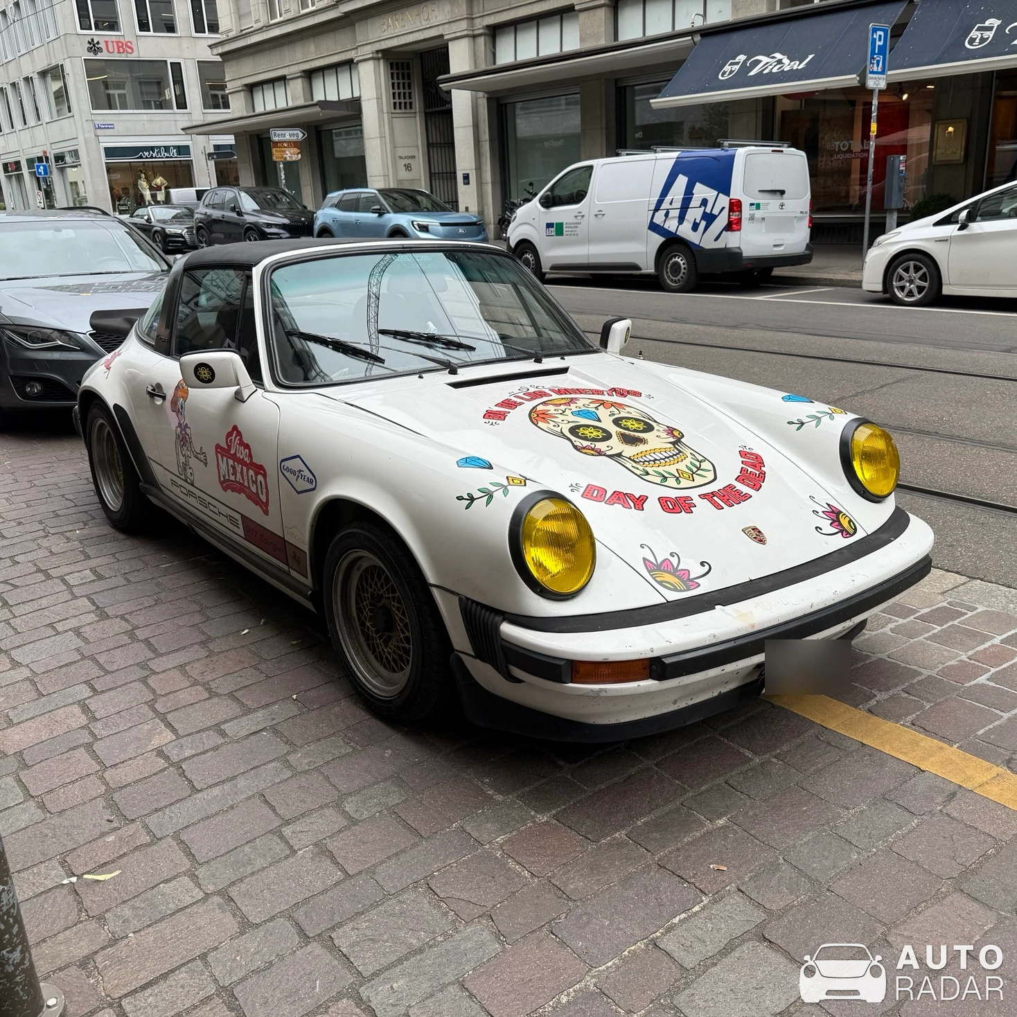 Porsche 911 SC Targa spotted in Zürich