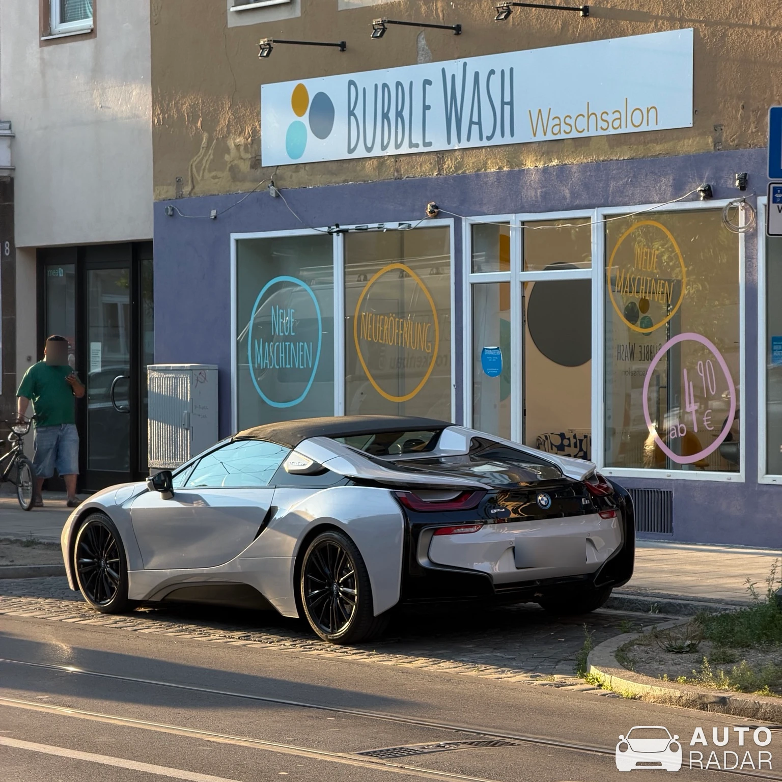 BMW i8 Roadster spotted in Аугсбург
