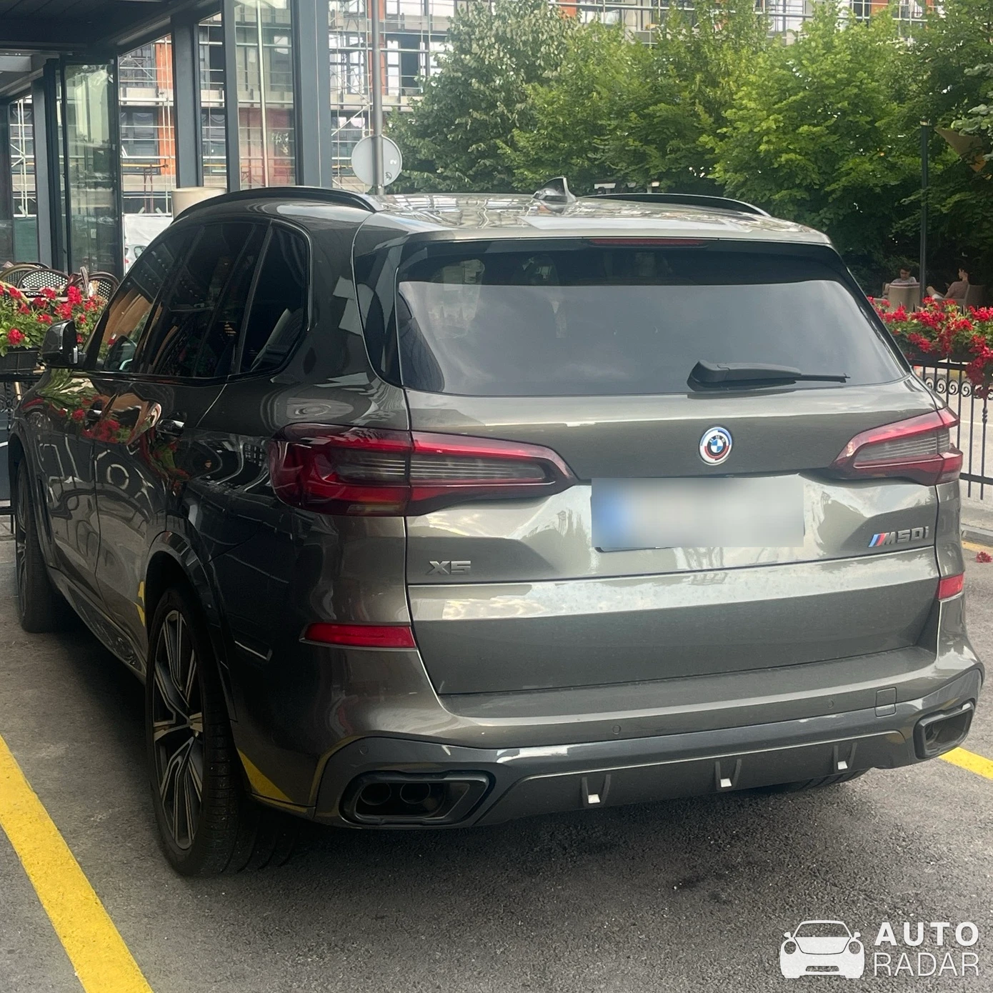BMW X5 M50i G05 spotted in Sarajevo