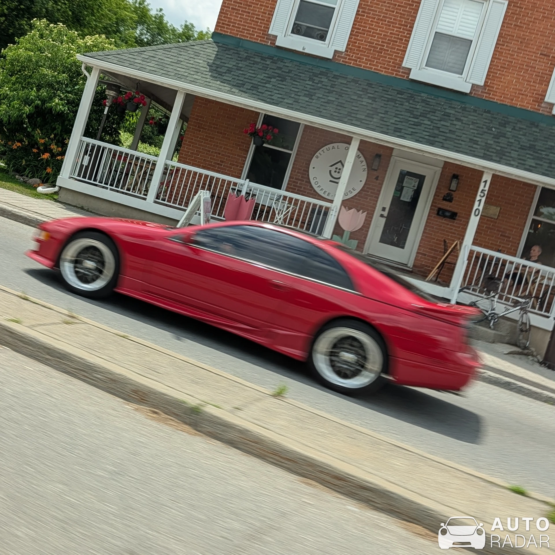 Nissan 300ZX spotted in Stittsville