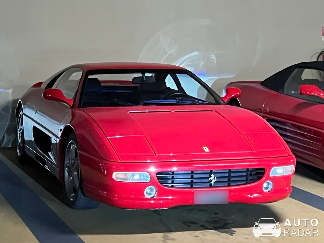 Ferrari F355 Berlinetta spotted in Monaco