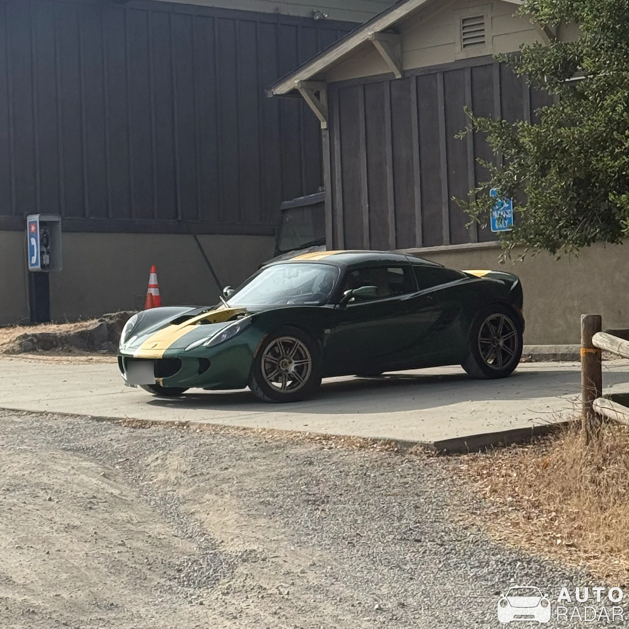 Lotus Elise S3 spotted in Agoura Hills